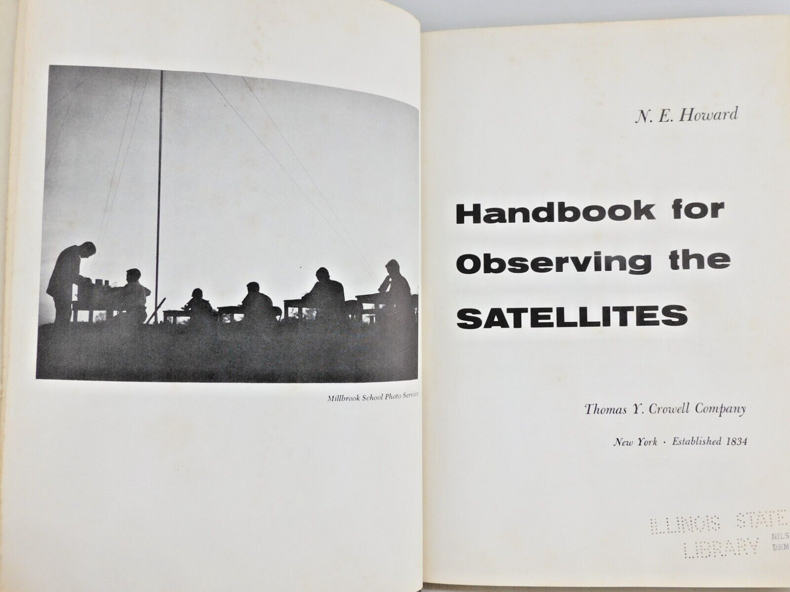 1958 Satellite Observing by N E Howard Handbook Illustrated HC 136 Pages