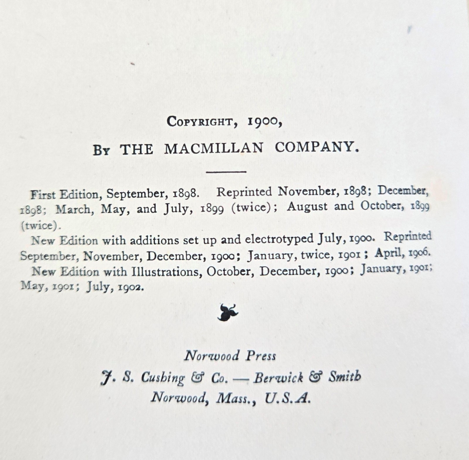 Elizabeth and Her German Garden HC 1902 The Macmillan Company, Complete Edition