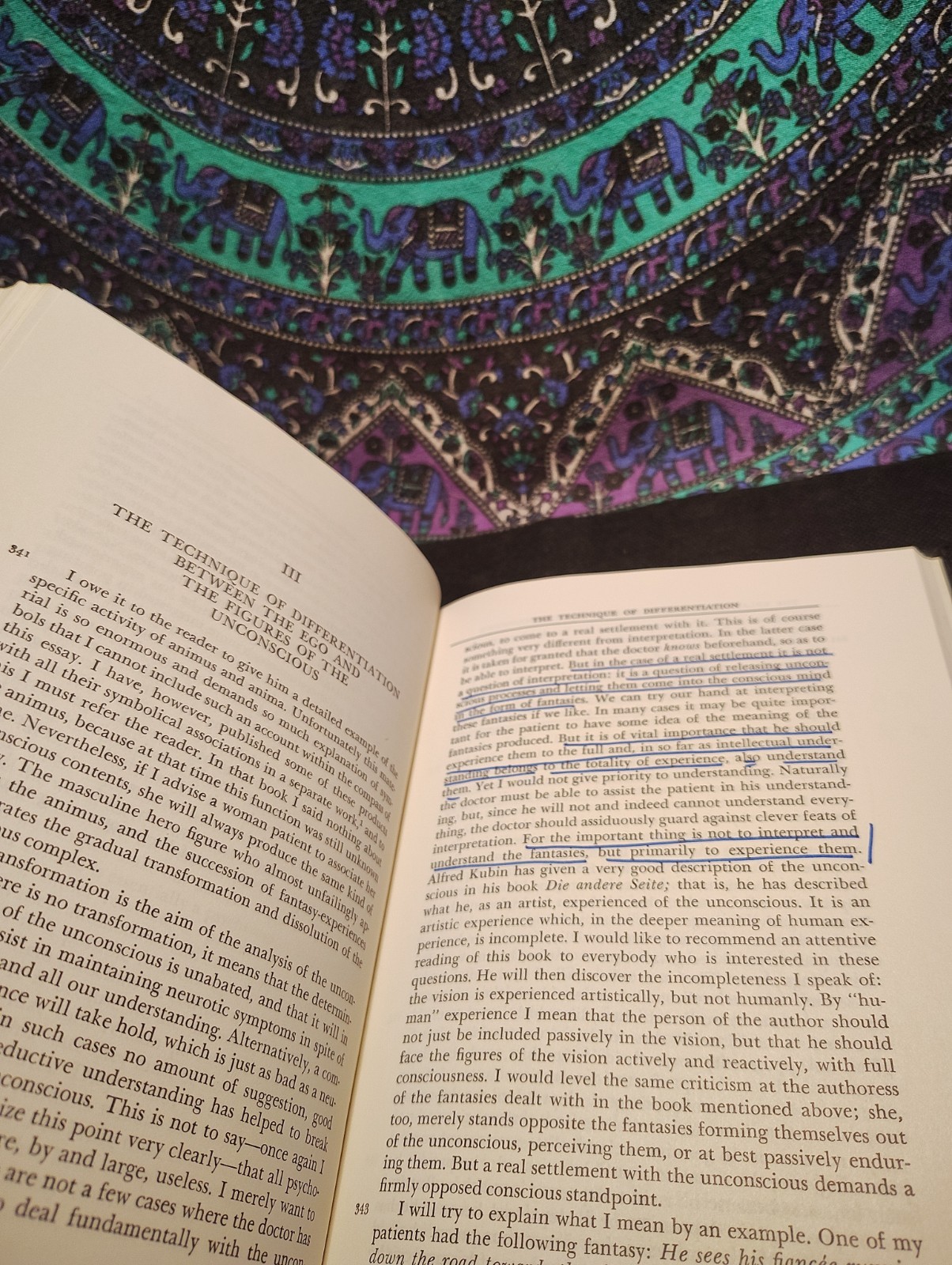 Two Essays on Analytical Psychology Bollingen Collected Vol. 7 c.g. carl jung HB