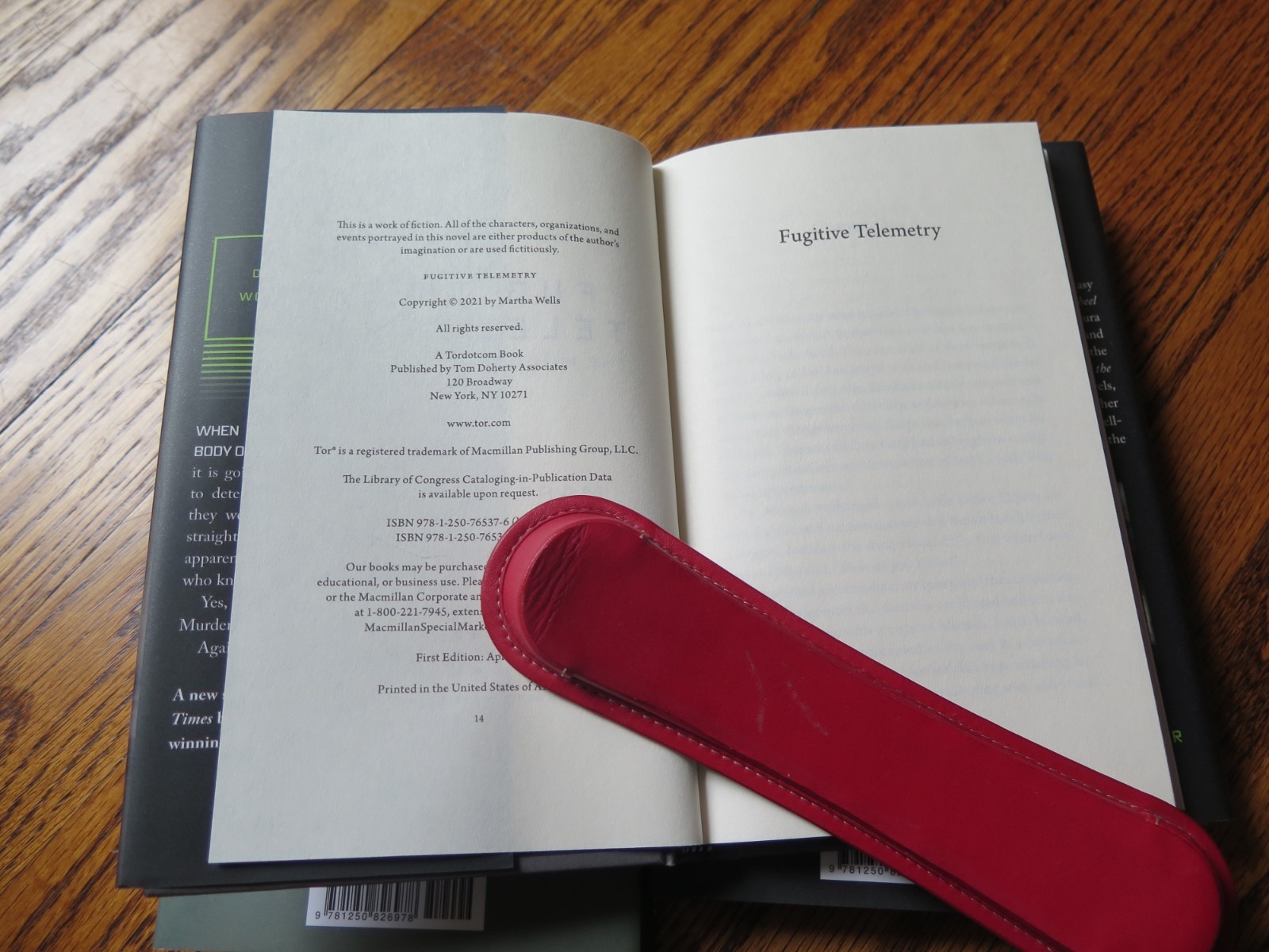 ALL 8 NOVELS SIGNED by Martha Wells | MURDERBOT DIARIES Complete | 1st Editions