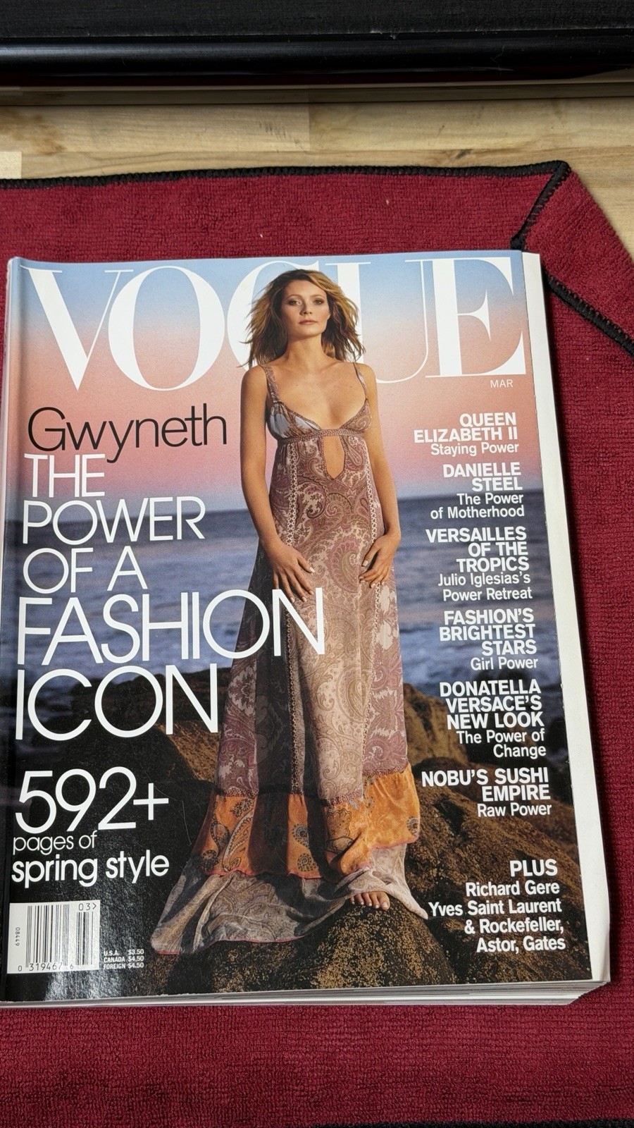 Vogue Magazine March 2002 – Gwyneth Paltrow Cover – 592+ Pages