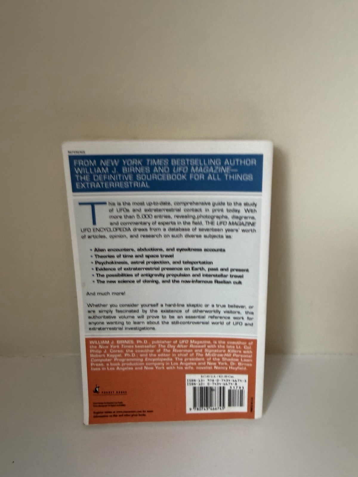 William J. Birnes The UFO Magazine UFO Encyclopedia (Paperback) – 1st Edition