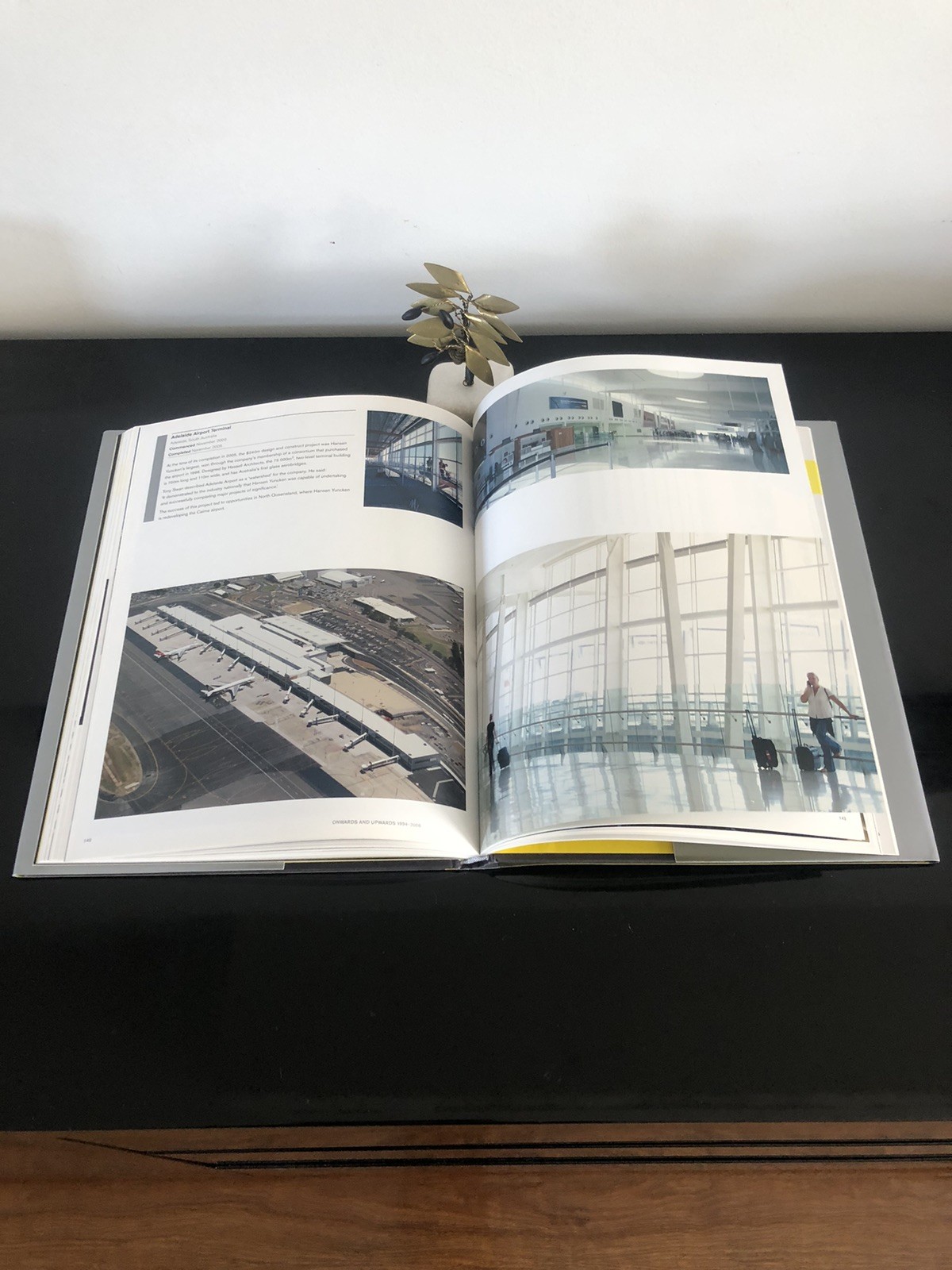 Architecture Hansen Yuncken 90+ 2007 First Edition HC DJ LN Company 🏗️