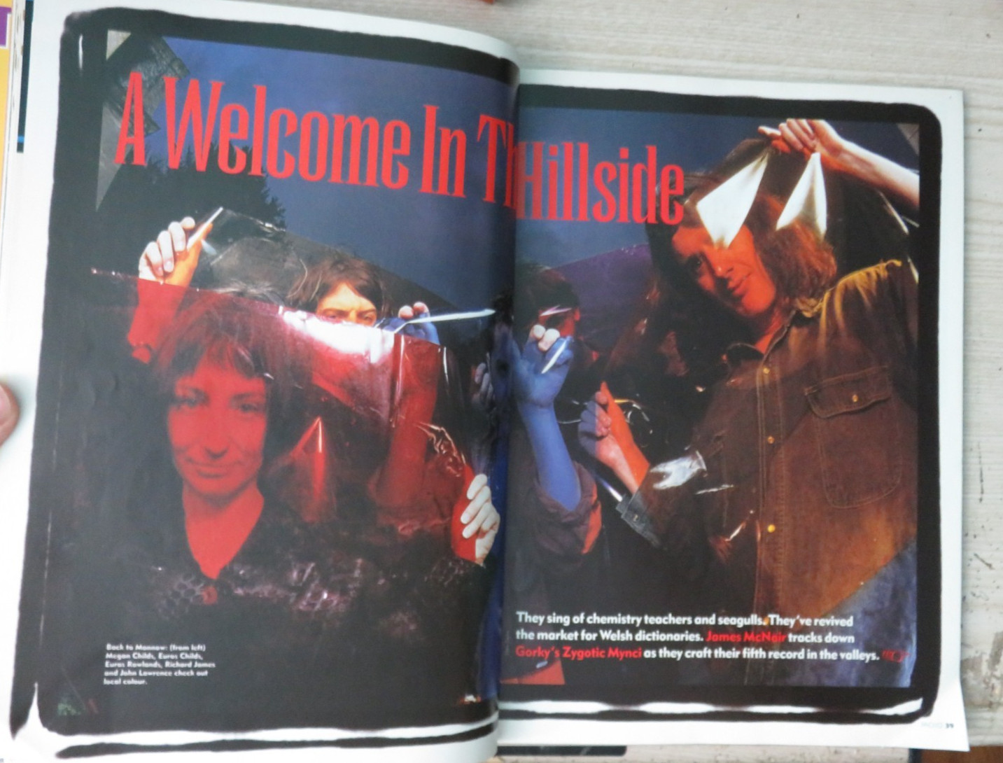 MOJO SEP 1998 ~KEITH MOON /BOB MOULD/GORKY’S ZYGOTIC MYNCI/PAGE & PLANT/ARCHIES