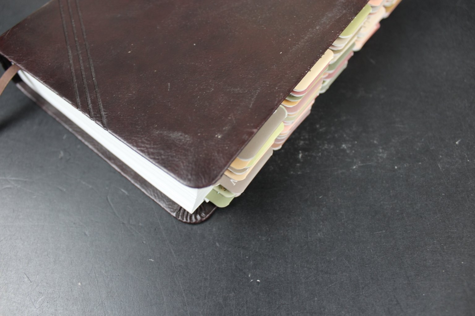 Holy Bible NIV Giant Print Thumb Index Brown Faux Leather Zondervan