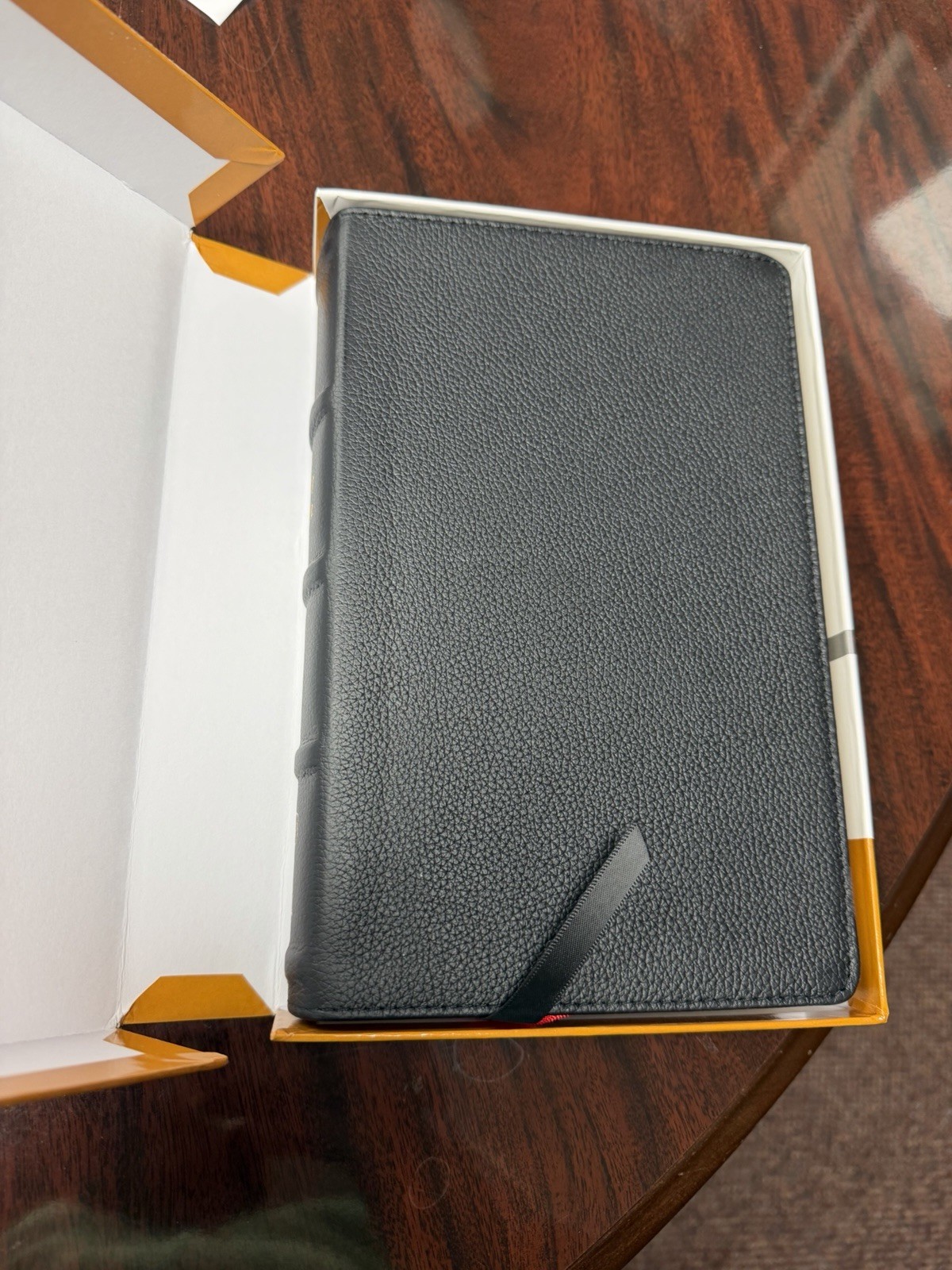 KJV Personal Size LARGE PRINT Reference Bible~Retails $110~Gen. Bk Leather *1138