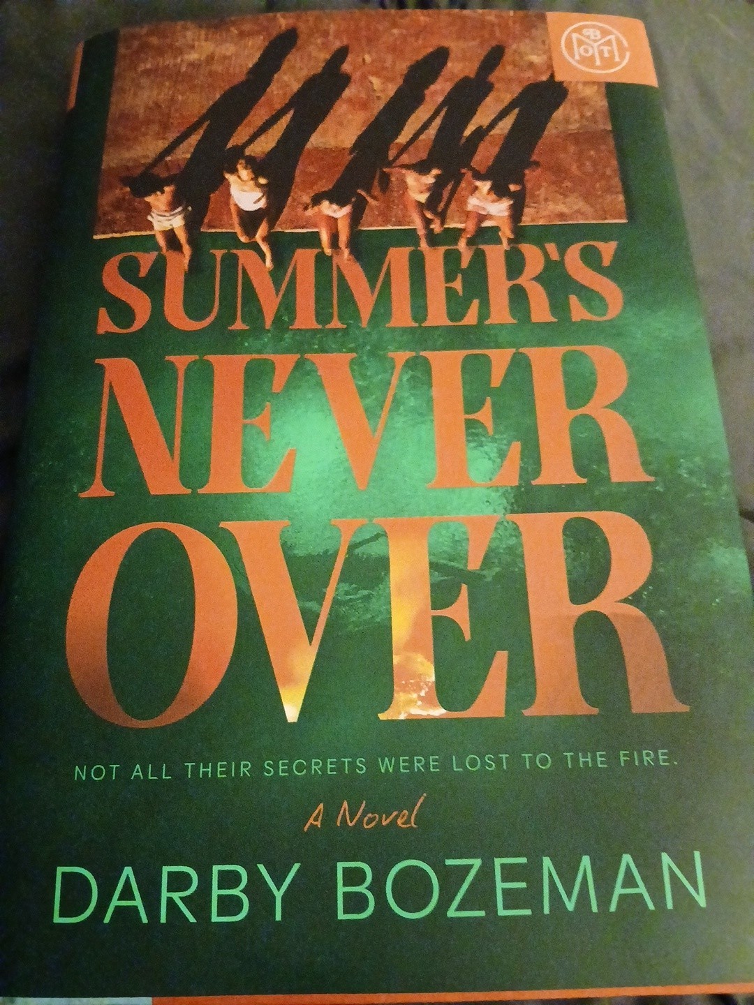 Summer’s Never Over by Darby Bozeman (2026,Hardcover BOTM