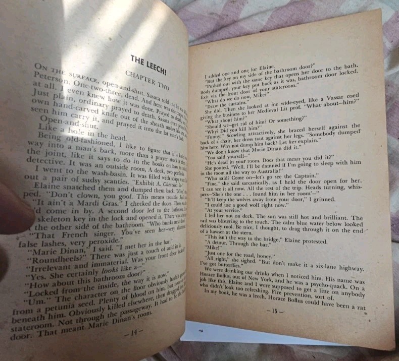 ​PASSION HAS RED LIPS Vintage Pulp Fiction 1951 Rainbow Romance Digest #108 VG