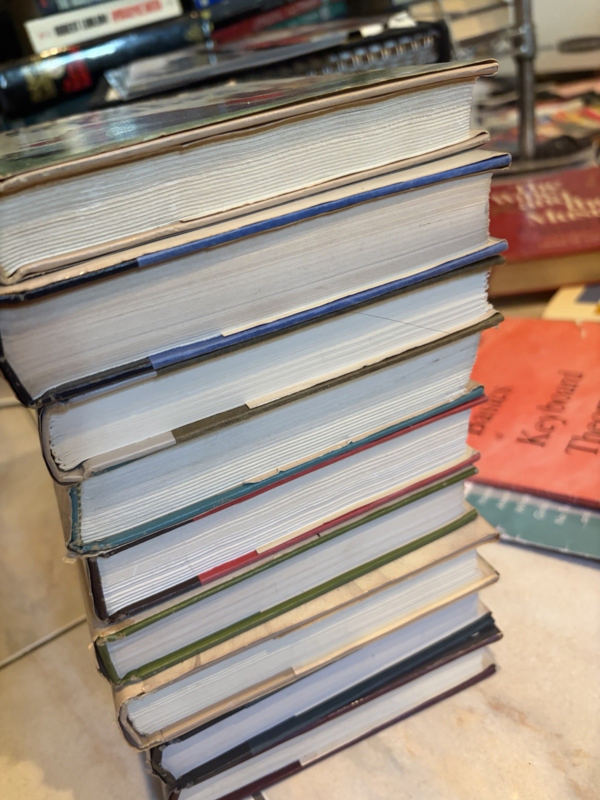 Lot 9 Victoria Holt Romance Mystery HCDJ
