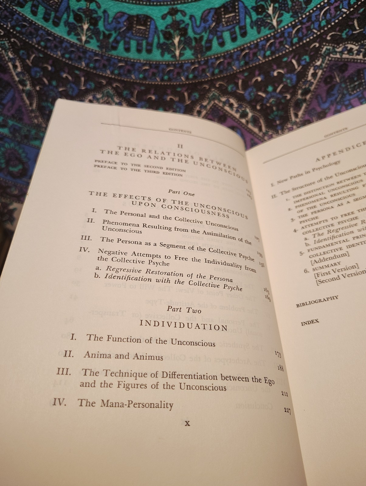 Two Essays on Analytical Psychology Bollingen Collected Vol. 7 c.g. carl jung HB