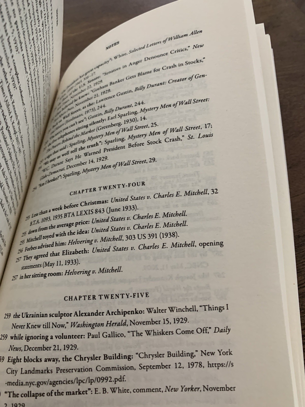 1929: Inside the Greatest Crash by Andrew Ross Sorkin Paperback