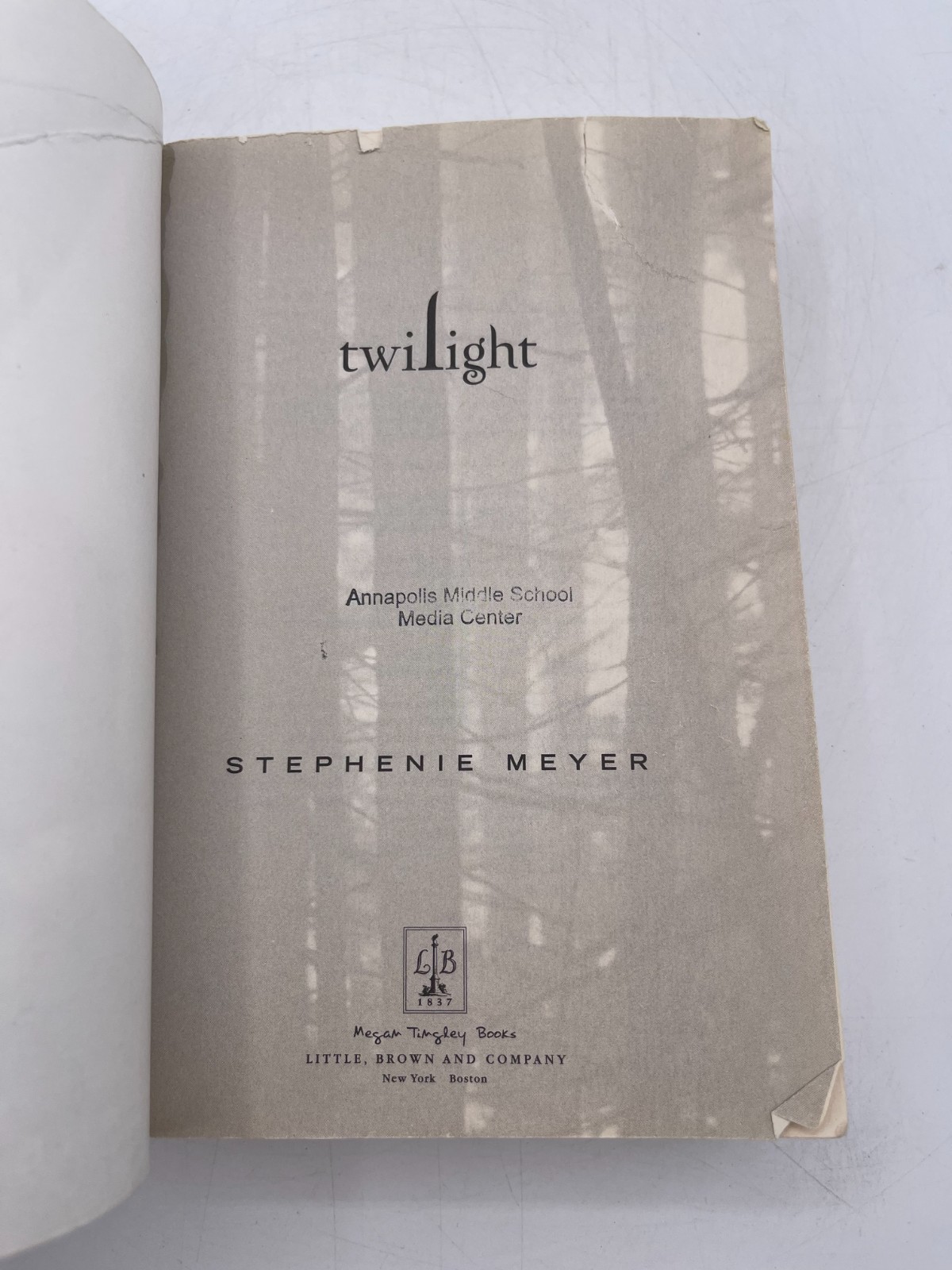 Lot Of 4 Twilight Saga Series Books by Stephenie Meyer Paperback/Hardcover Mix
