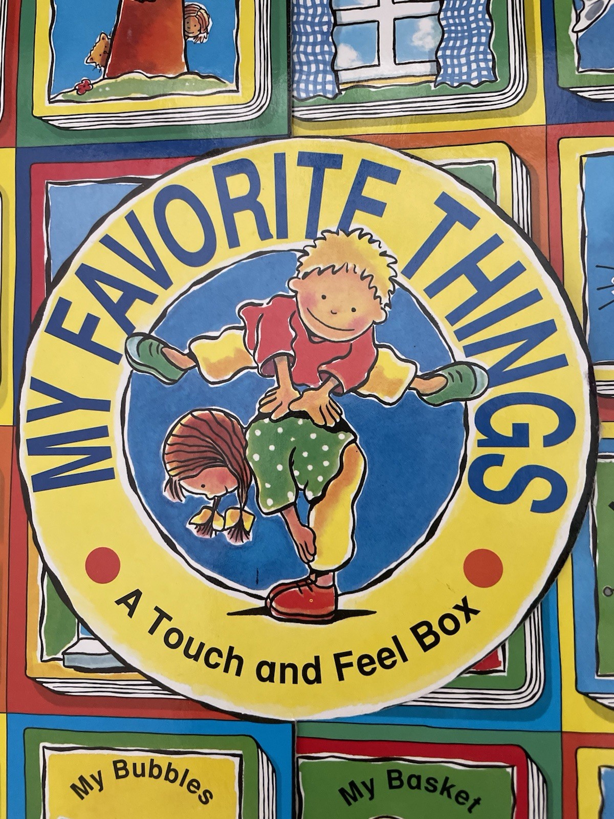 VTG Baby Touch & Feel Board Books My Favorite Things Box 16 Books 160 pages VEVC
