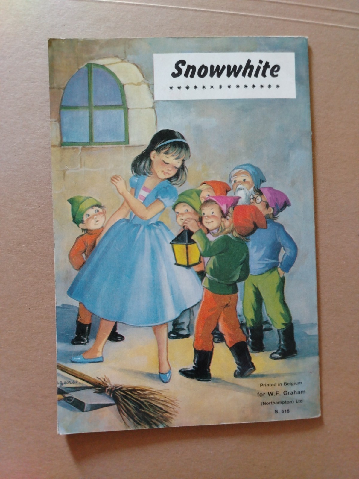 Snow White WF Graham Printed In Belgium 10 Pages Rare Croatia