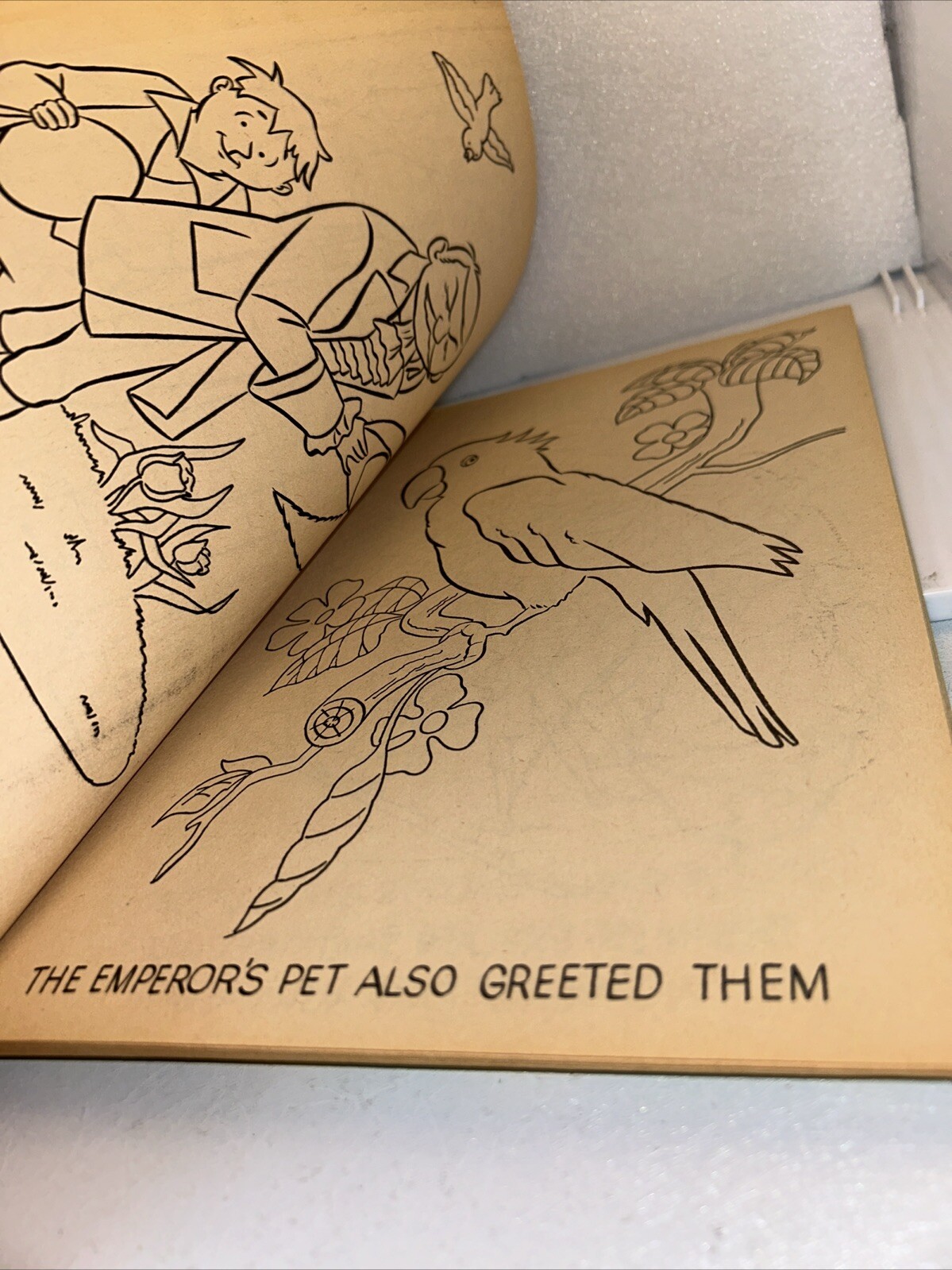 HANS CHRISTIAN ANDERSEN’S COLORING BOOK 1962 Waldman Publishing UNUSED 96 Pages
