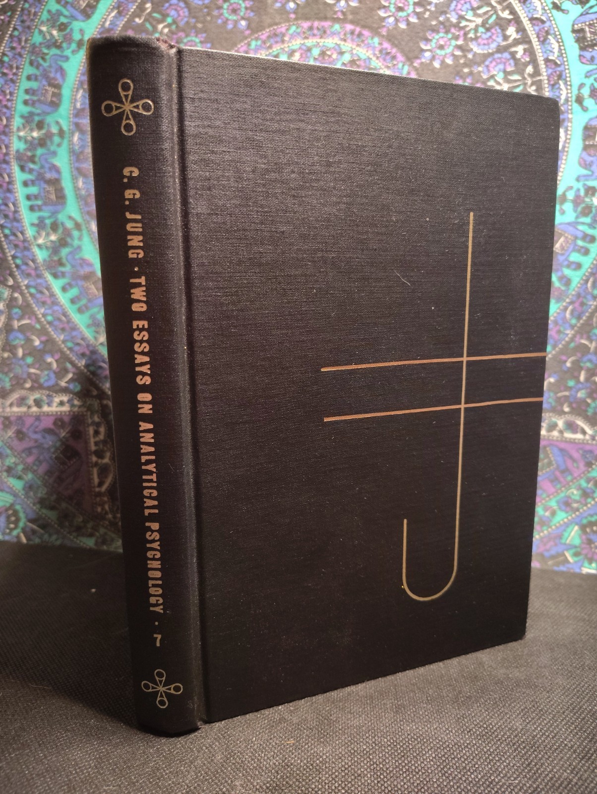 Two Essays on Analytical Psychology Bollingen Collected Vol. 7 c.g. carl jung HB