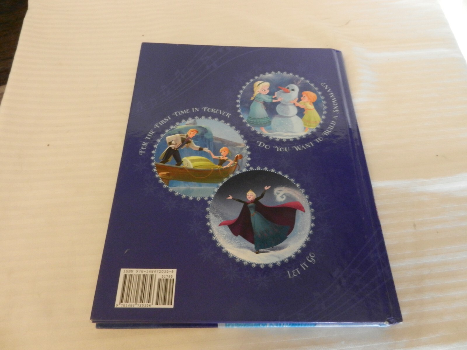 Frozen Sing-Along Storybook by Disney Book Group Staff and Lisa Ann Marsoli…