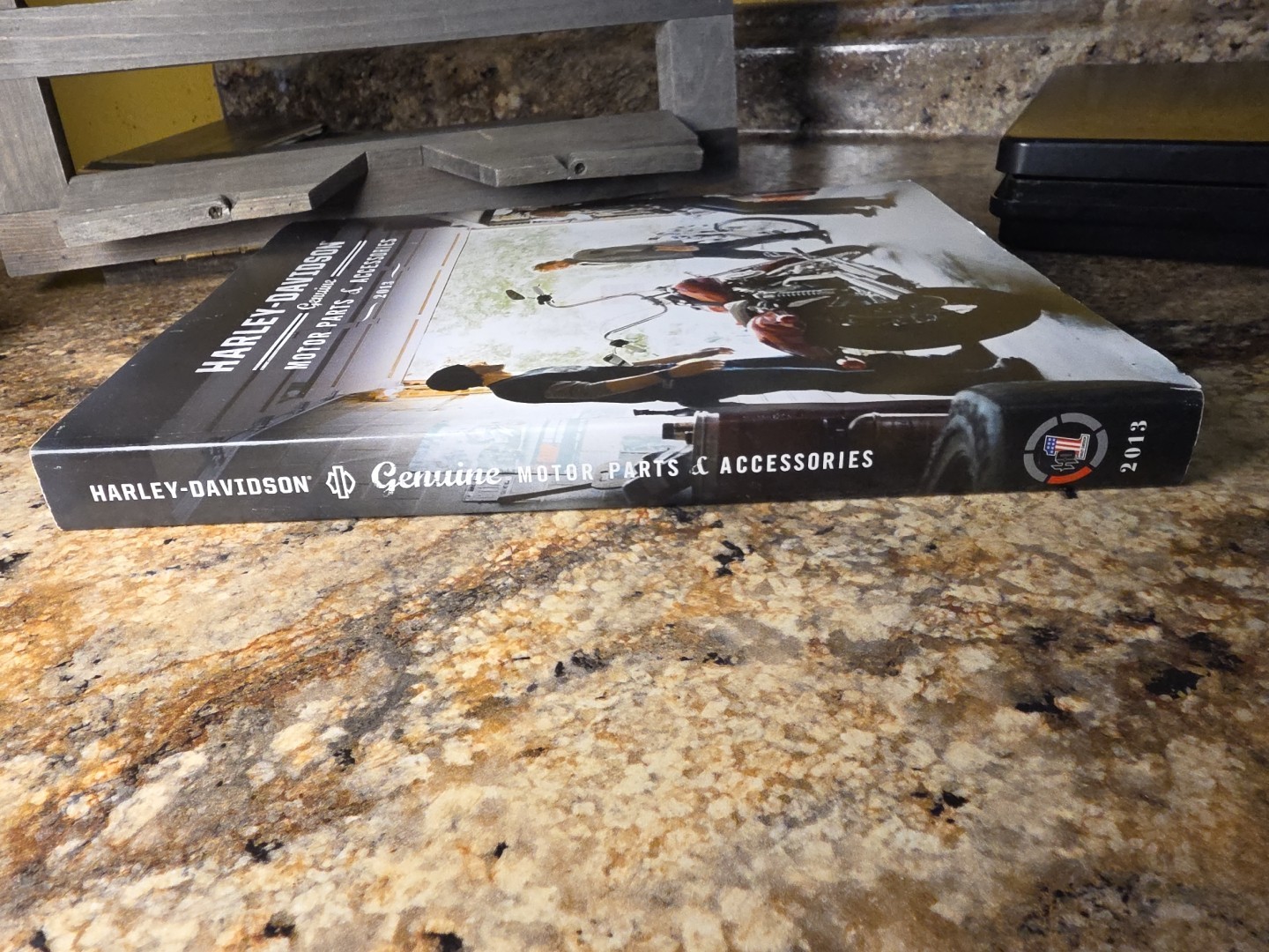 2013 Harley Davidson Genuine Motor Parts & Accessories Catalog Book 880 pages