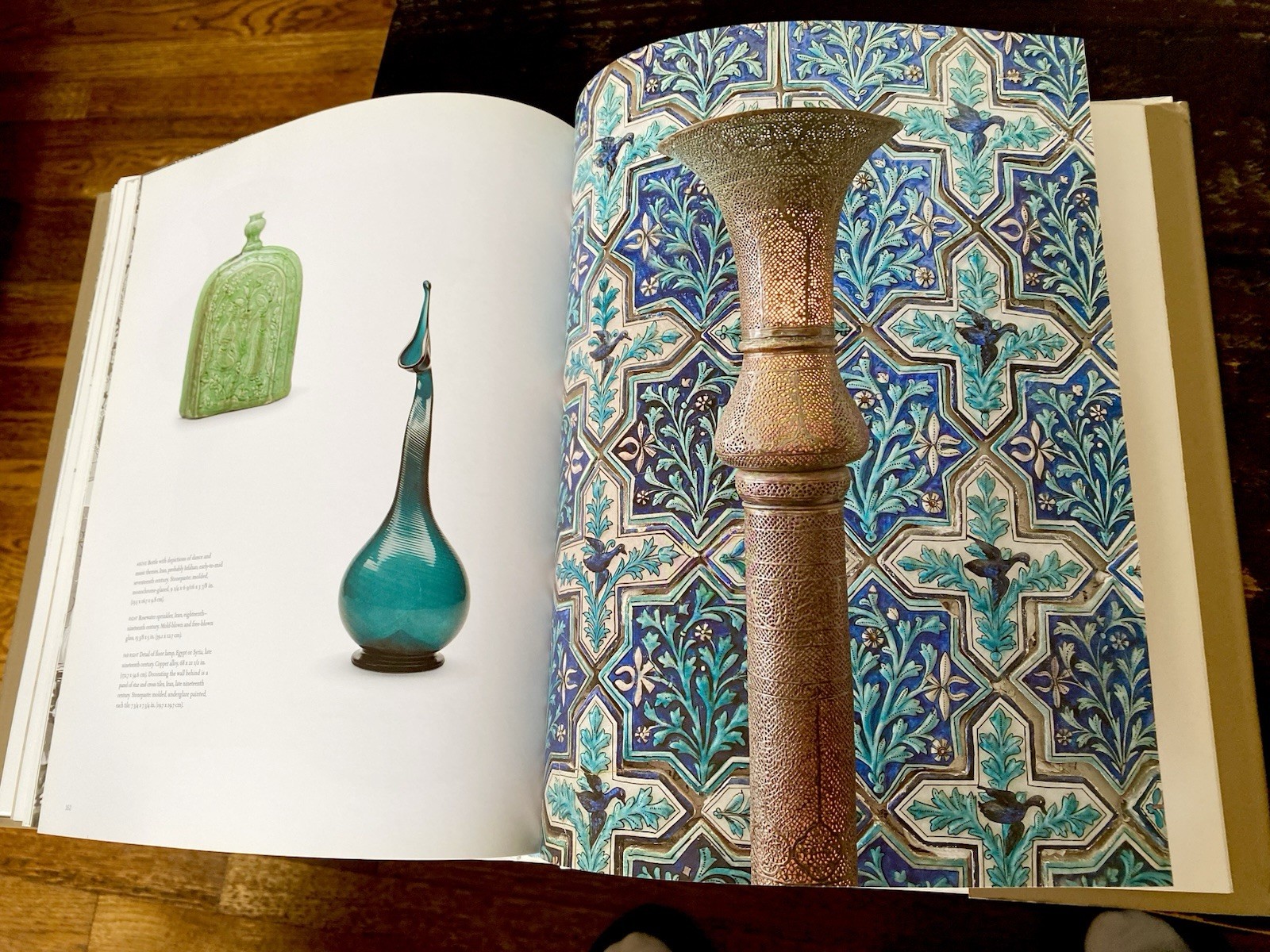 Doris Duke’s Shangri-La : A House in Paradise Hardcover Book 216 Pages.