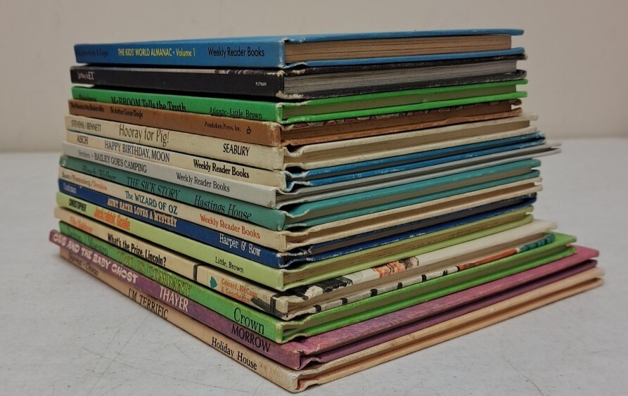 Vintage Weekly Reader Lot Of 15, ET, The Wizard Of Oz #5.1.10