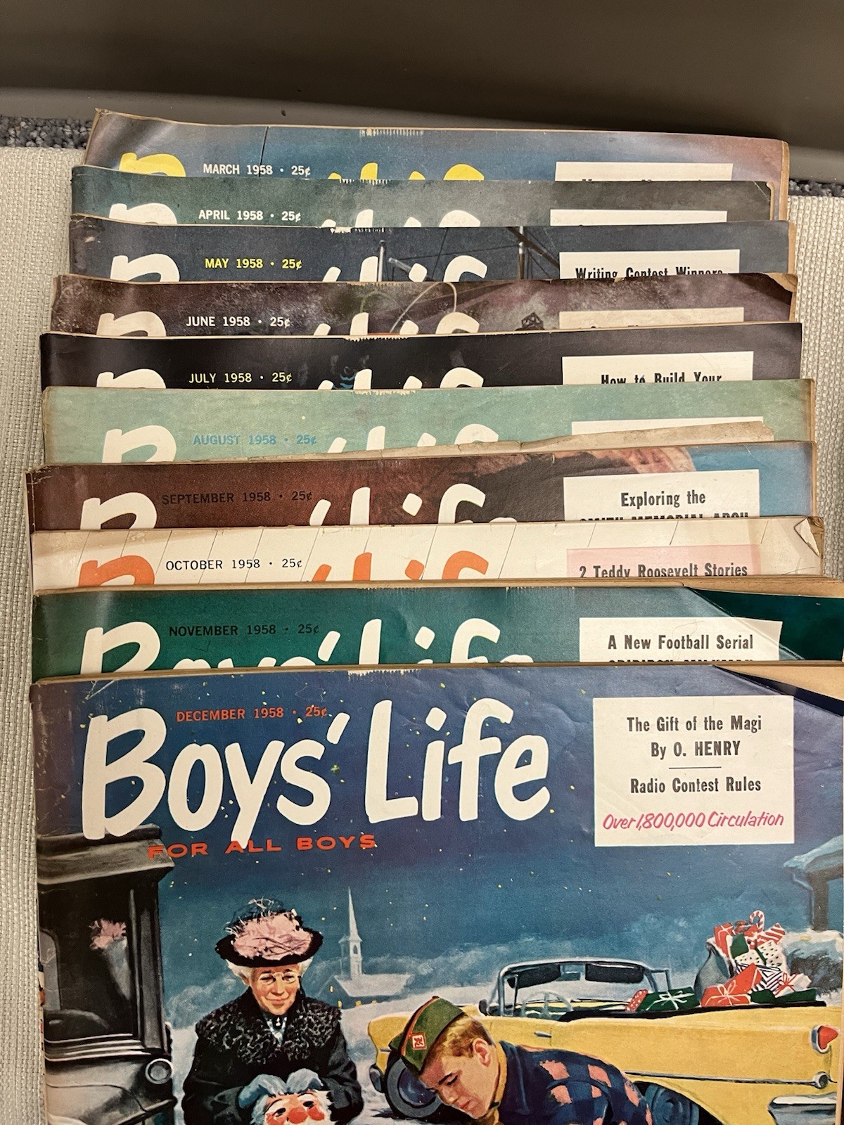 Vintage Lot of 1958- 1959 Boys Life Magazines Lot of 17