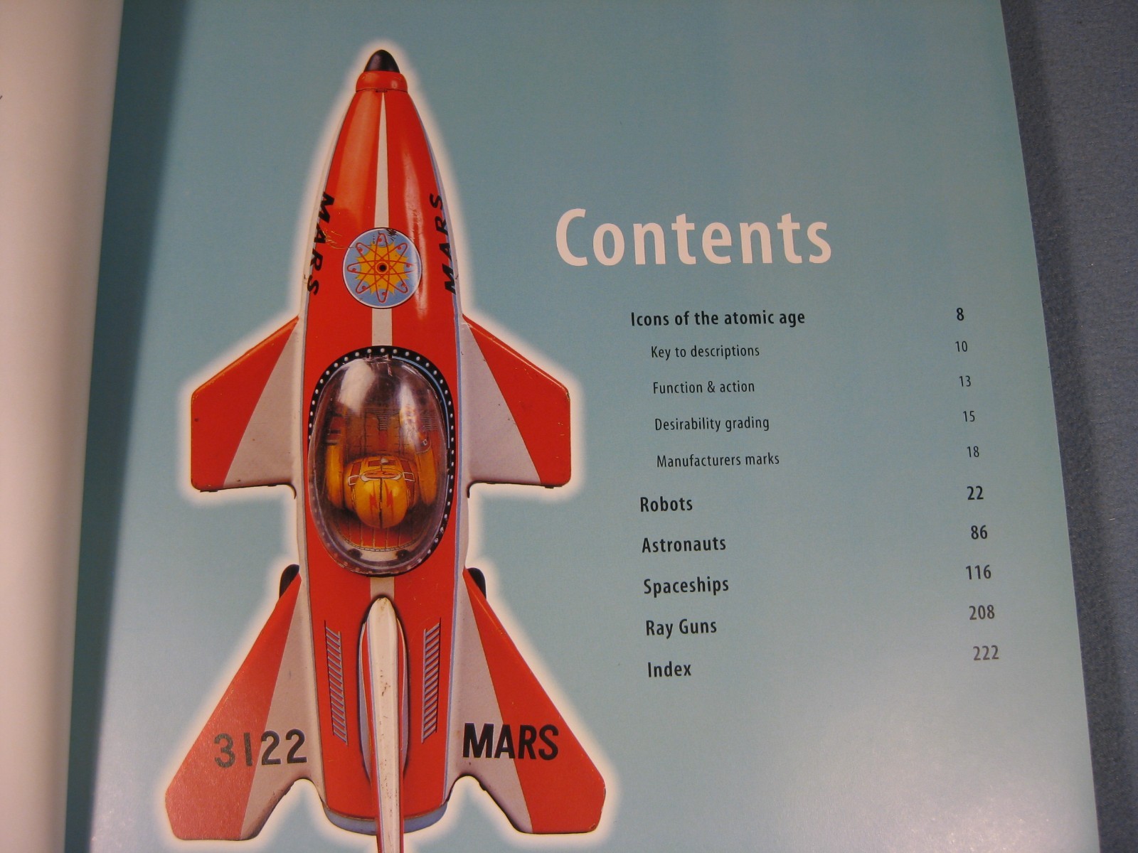 FUTURE TOYS: ROBOTS, ASTRONAUTS, SPACESHIPS, RAY GUNS By Antoni Emchowicz & Paul