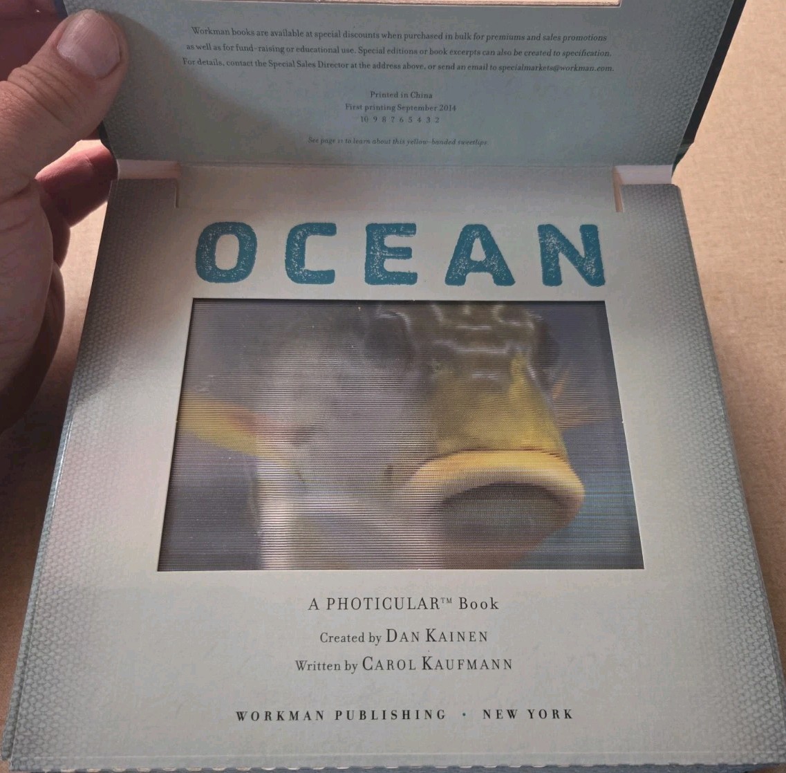 Ocean : A Photicular Book by Carol Kaufmann and Dan Kainen (2014, Hardcover)