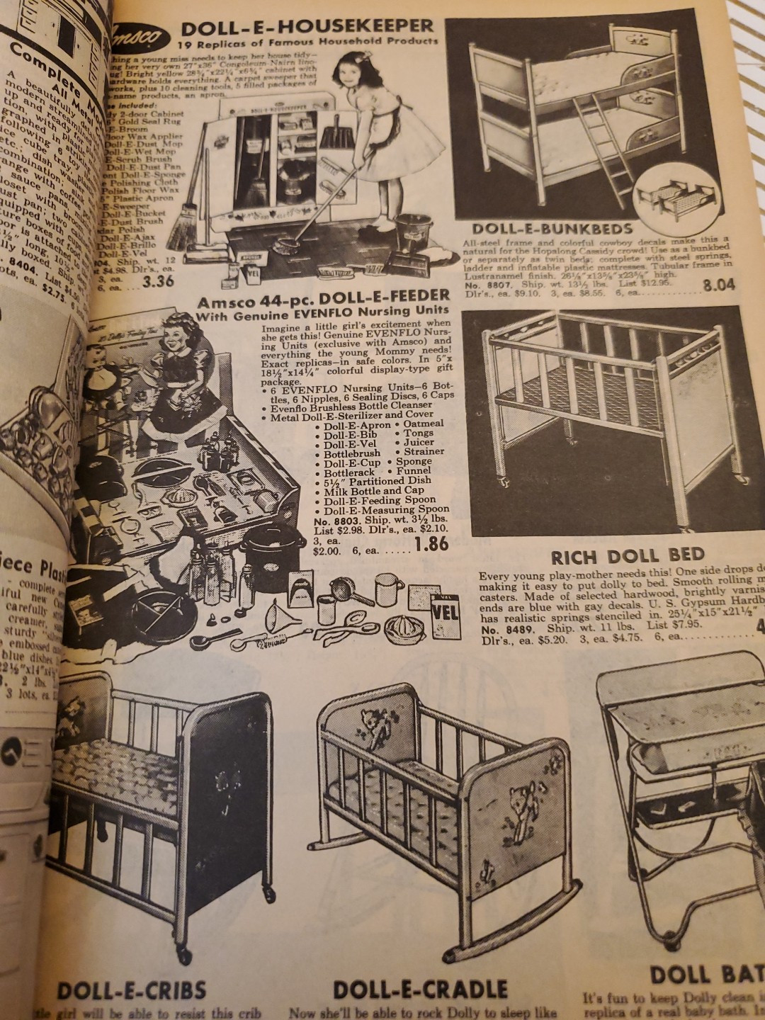 1953 Harrison Wholesale Company Special Holiday Catalog 200+ Pages Toys Trains