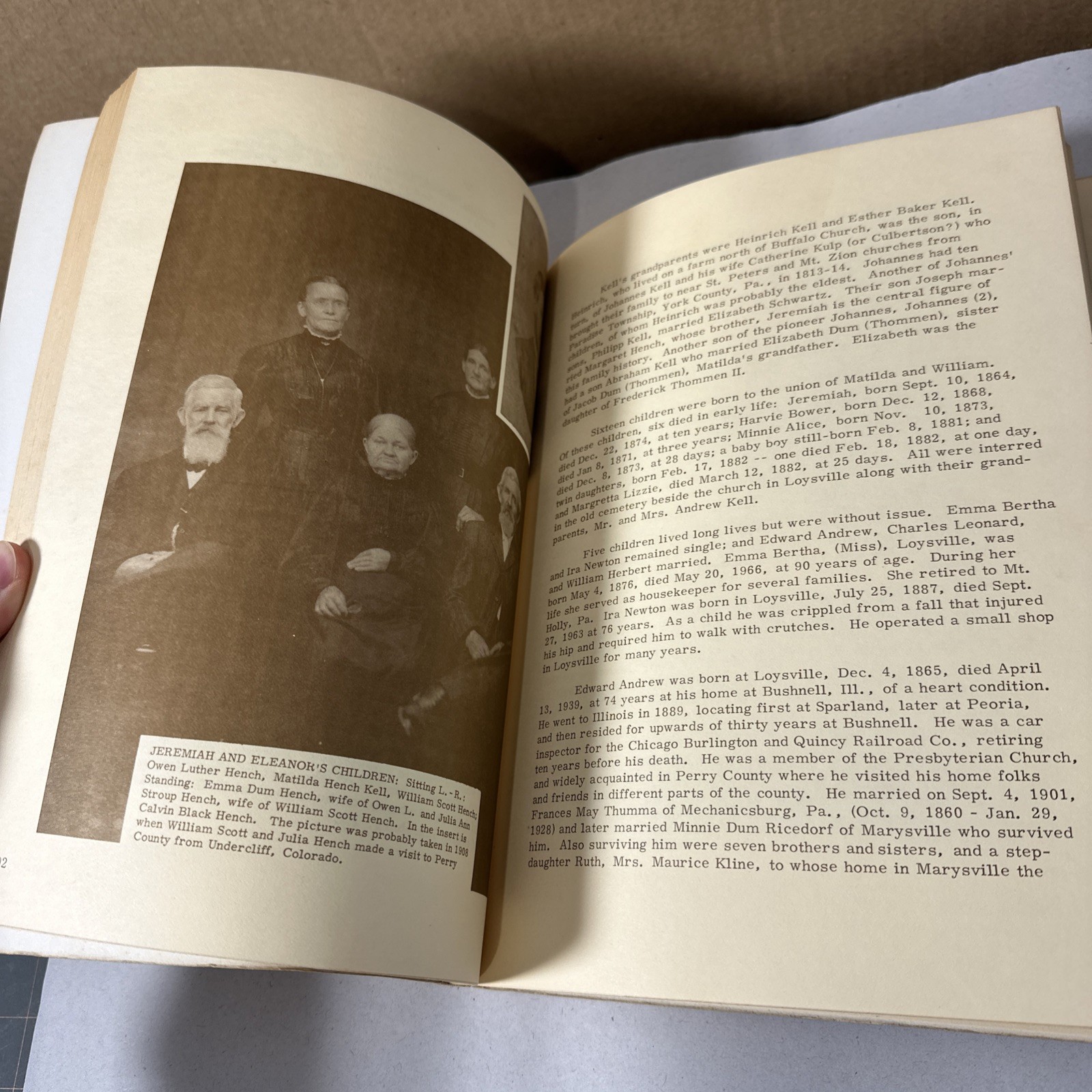 The Jeremiah Hench Family 1972 First Edition Genealogy Book Johannes Fench Rare