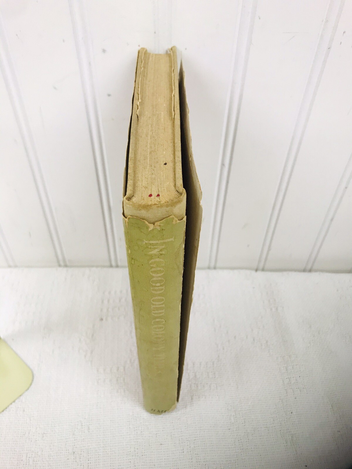 LOUISE ANDREWS KENT – IN GOOD OLD COLONY TIMES ~ HC/DJ 1941 ILL. Paul Hawthorne