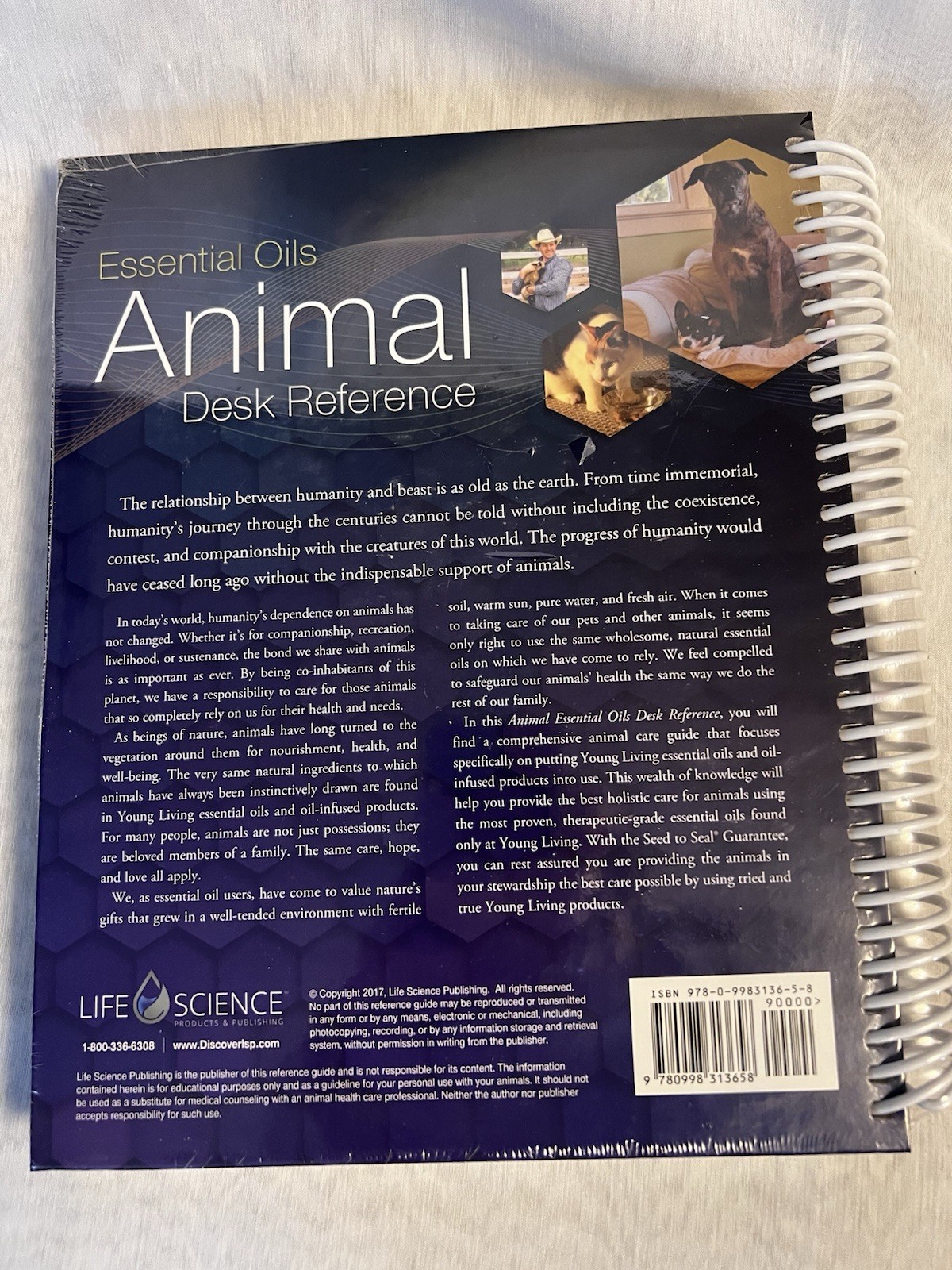 Animal Essential Oils Desk Reference 1st Edition by Life Science Publishers New