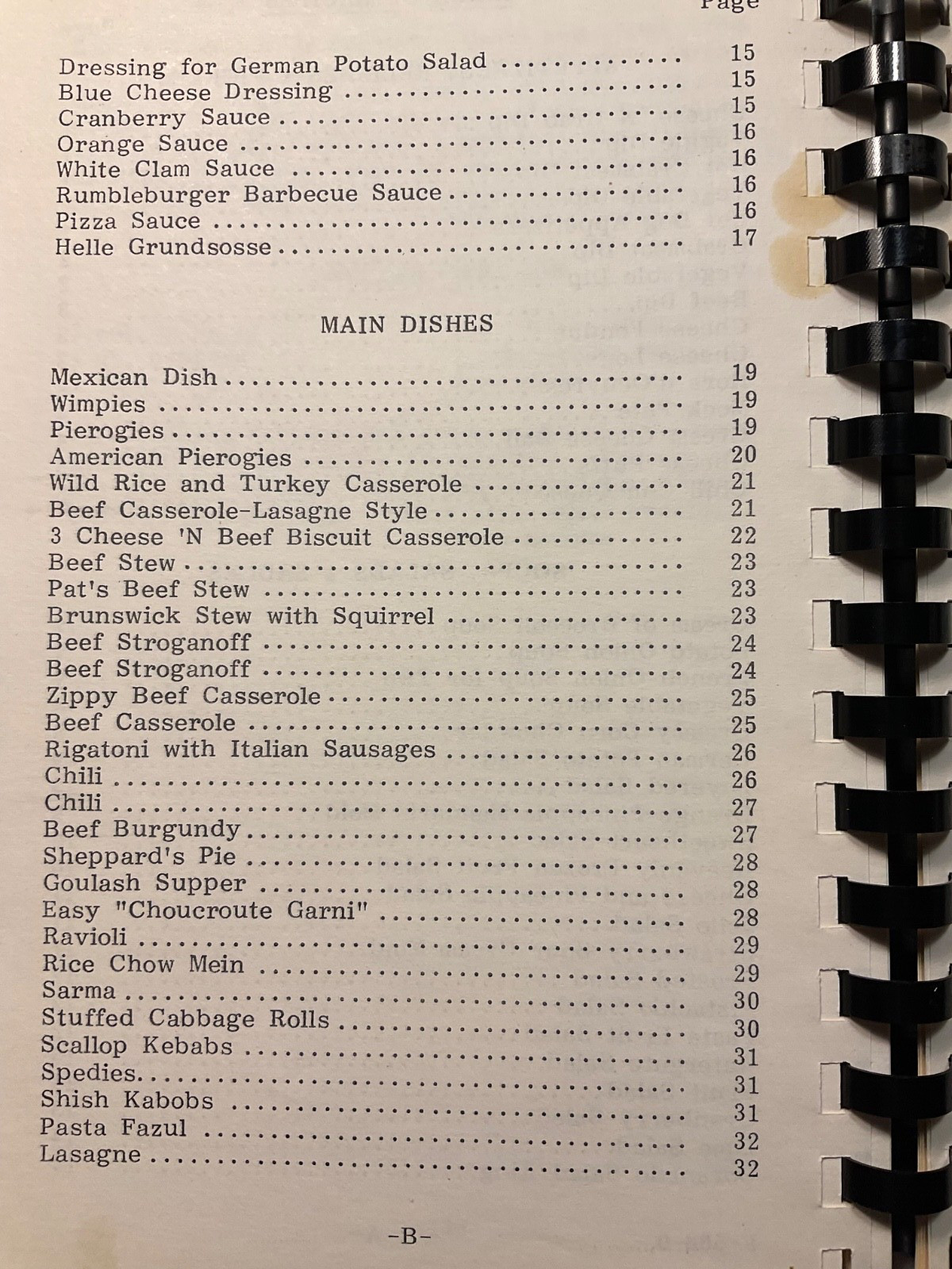 RECIPES. United Services Agency COOKBOOK. Tunkhannock, PA. Pages 138.