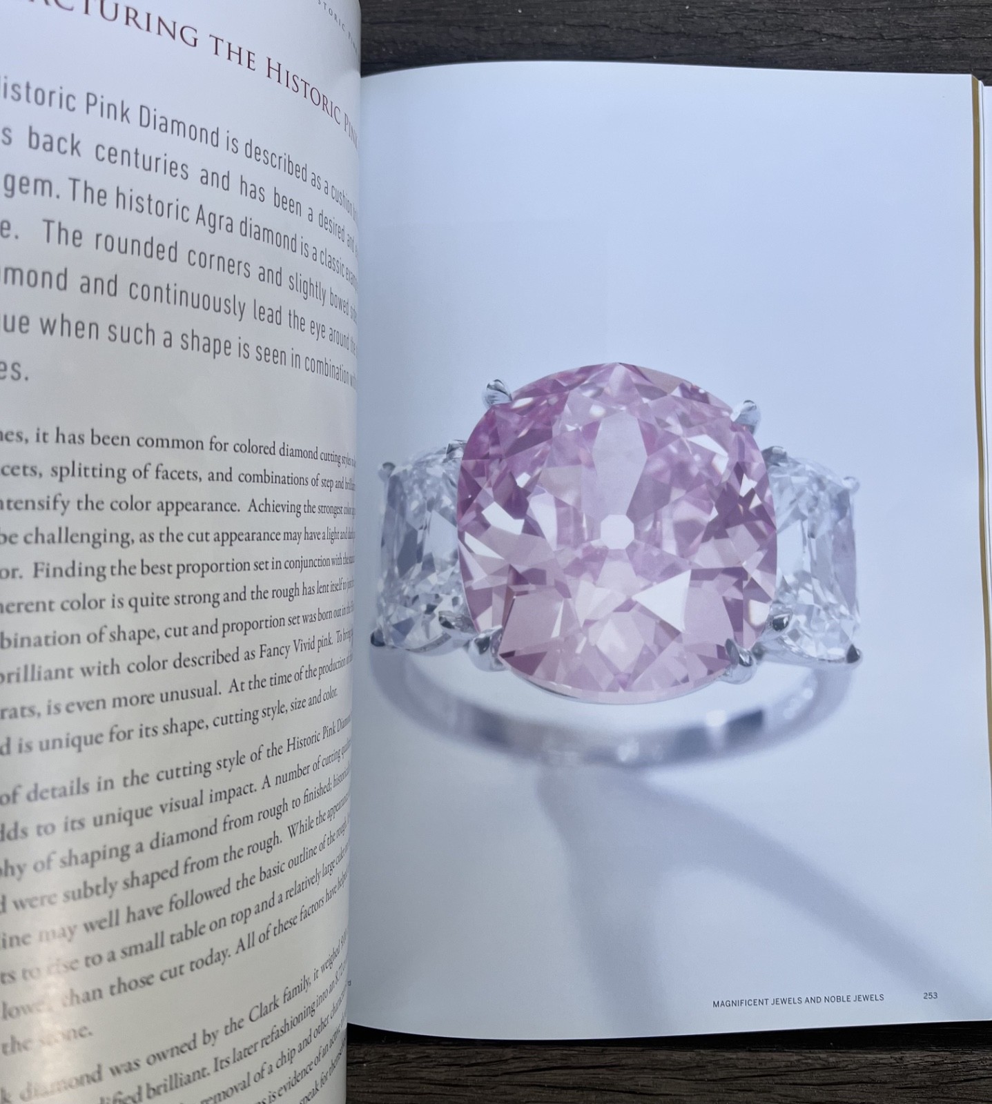 Sotheby’s Geneva Magnificent Jewels Auction Catalog