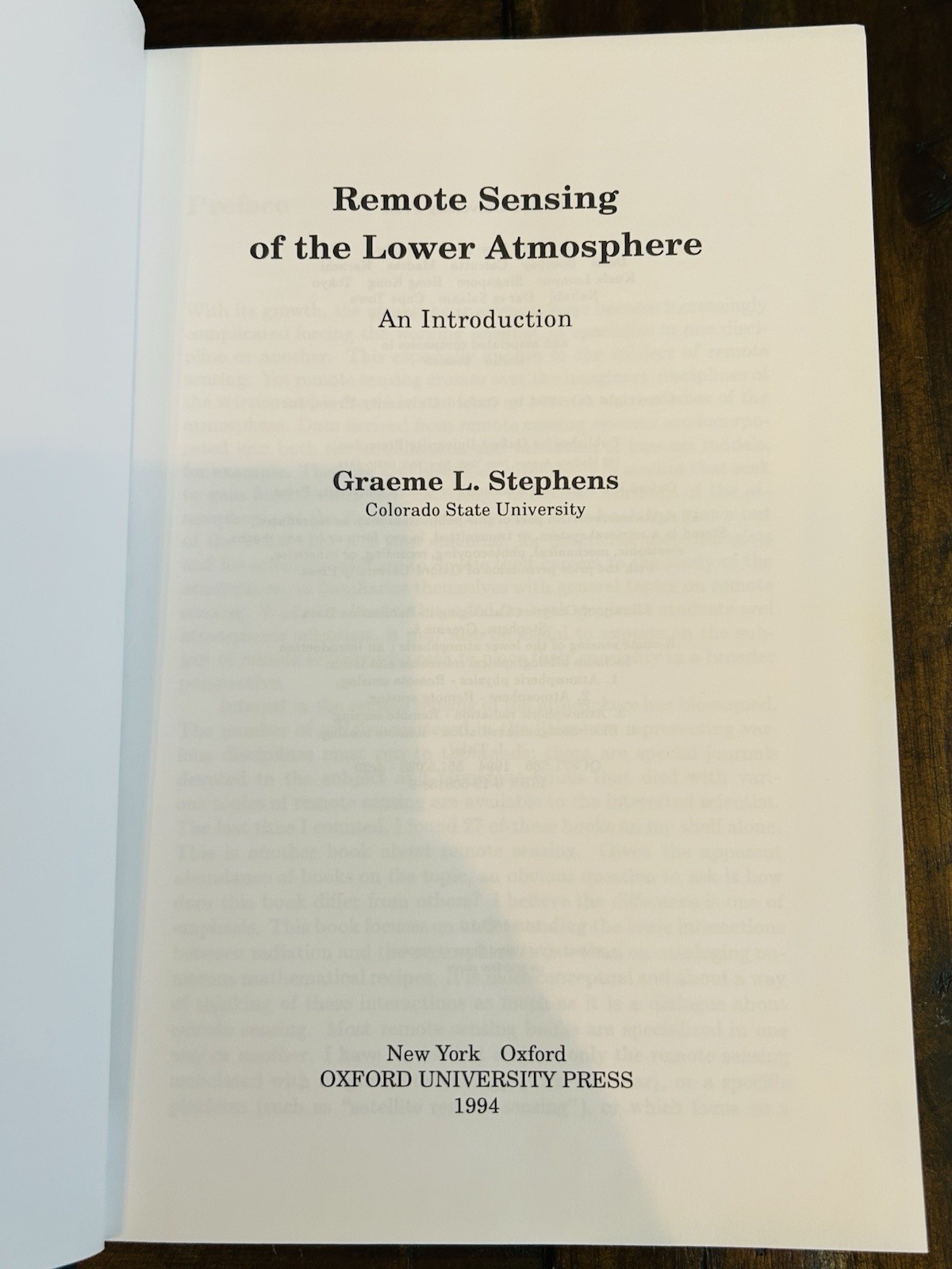 Remote Sensing of the Lower Atmosphere: An Introduction Graeme L. Stephens 1994