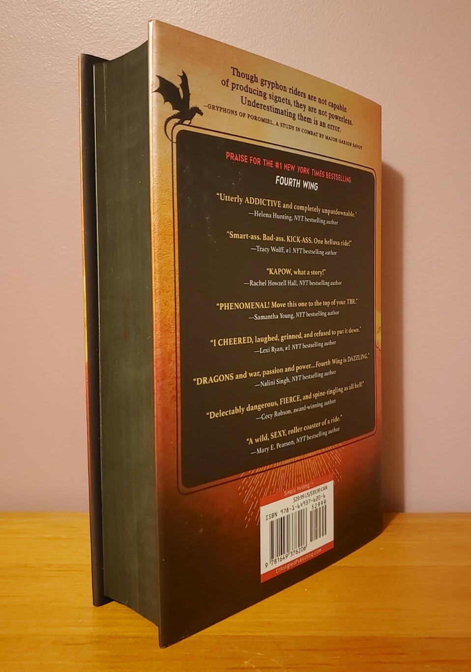 Iron Flame Signed Edition – The Empyrean Series / Srayed Edges by Rebecca Yarros
