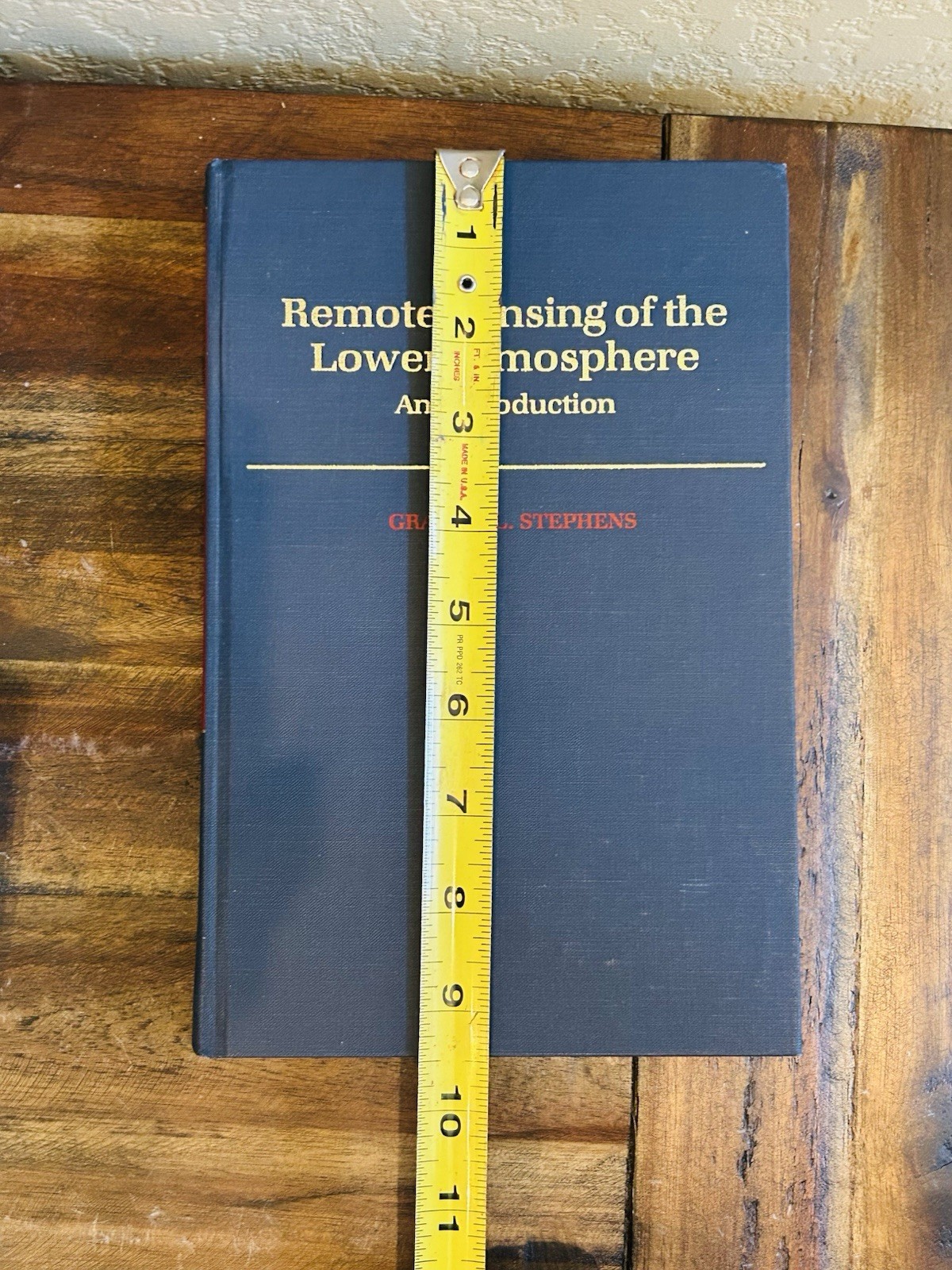 Remote Sensing of the Lower Atmosphere: An Introduction Graeme L. Stephens 1994