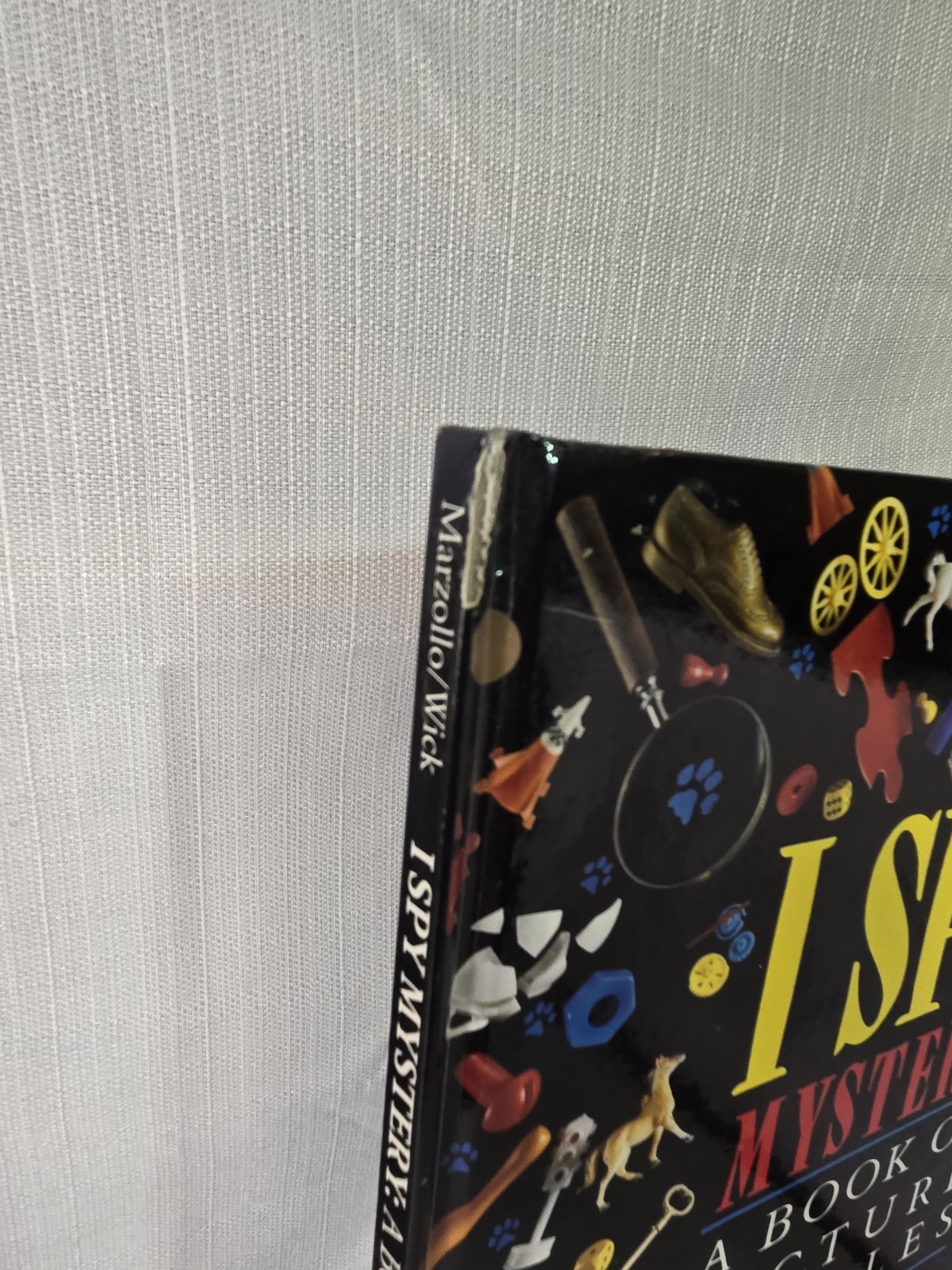 I Spy Books 90s Scholastic Gold Challenger And Mystery LOT Of 2