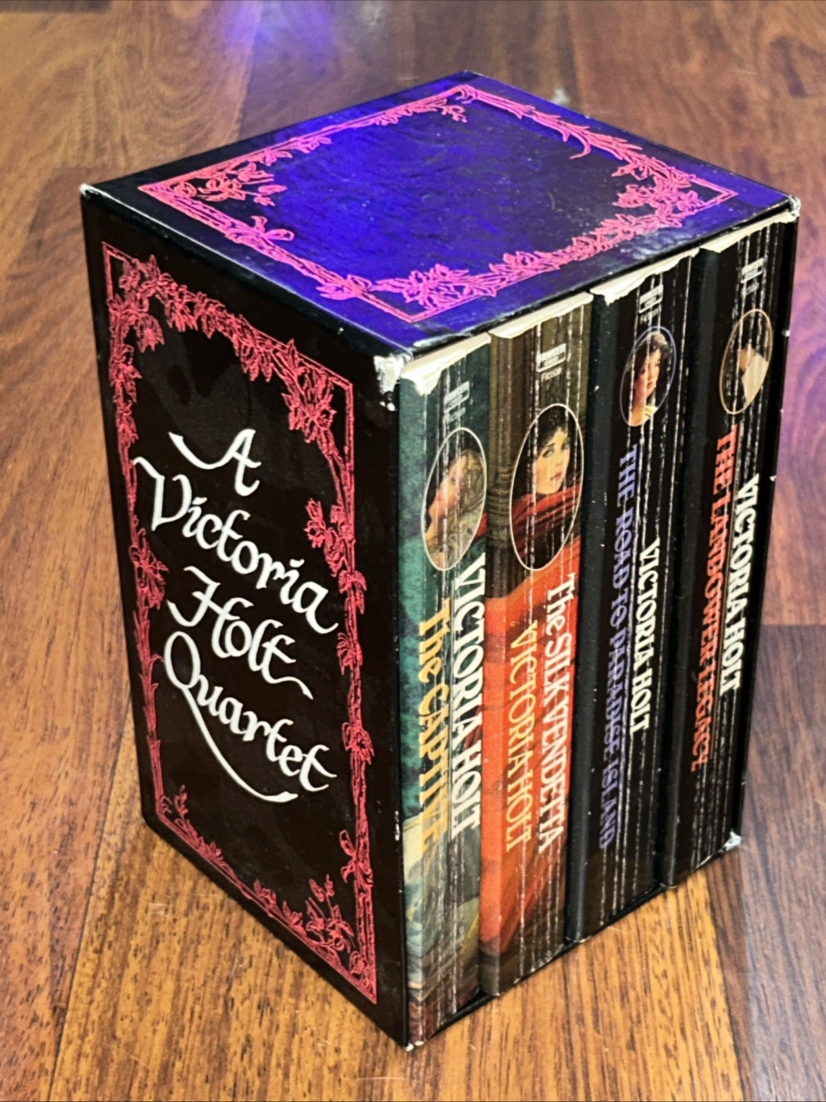A VICTORIA HOLT QUARTET Boxed Set of 4 – Romance Mystery Suspense Paperback