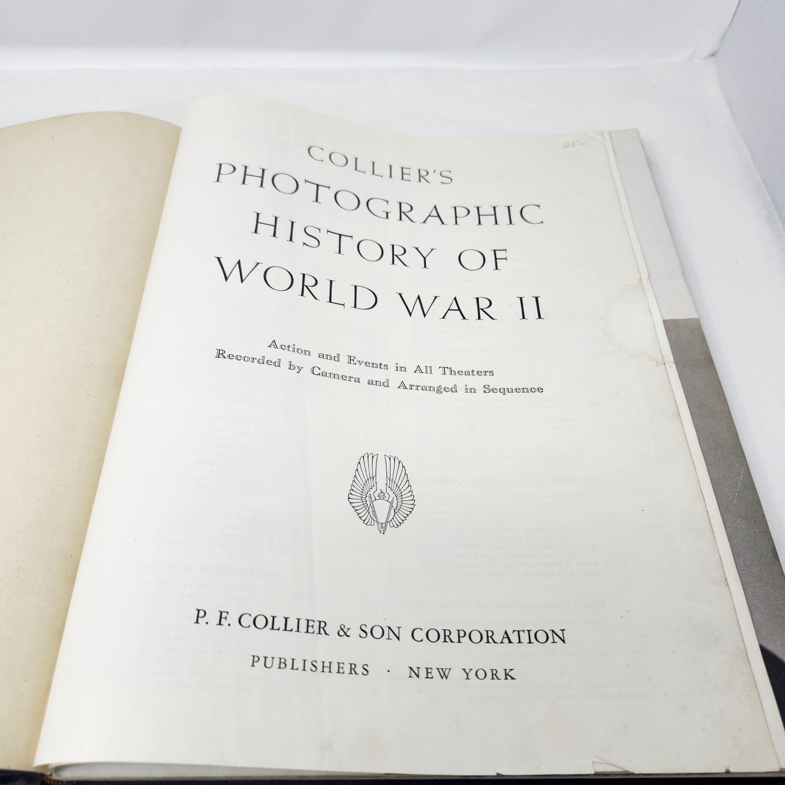 1946 Colliers Photographic History of World War II, 272 pages