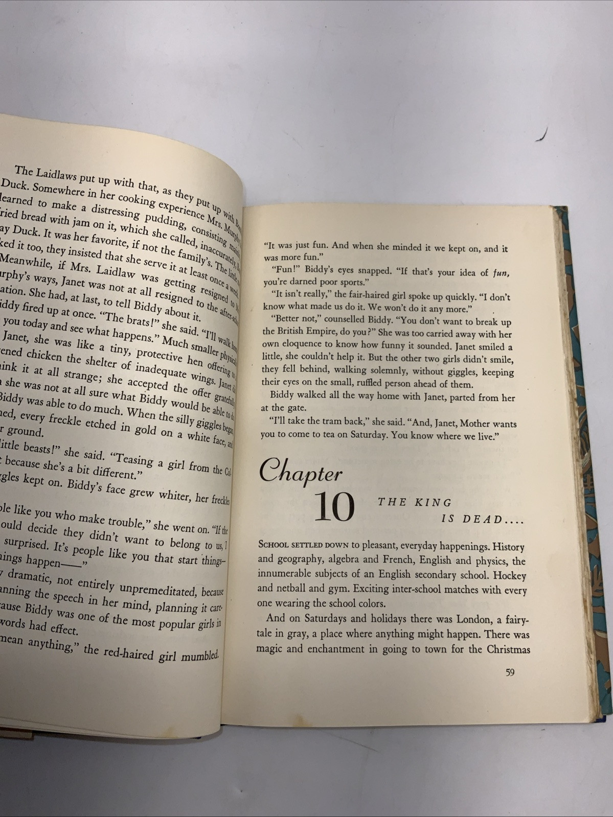 Alice Dalgliesh – The Silver Pencil 1st Edition 1944 HCDJ