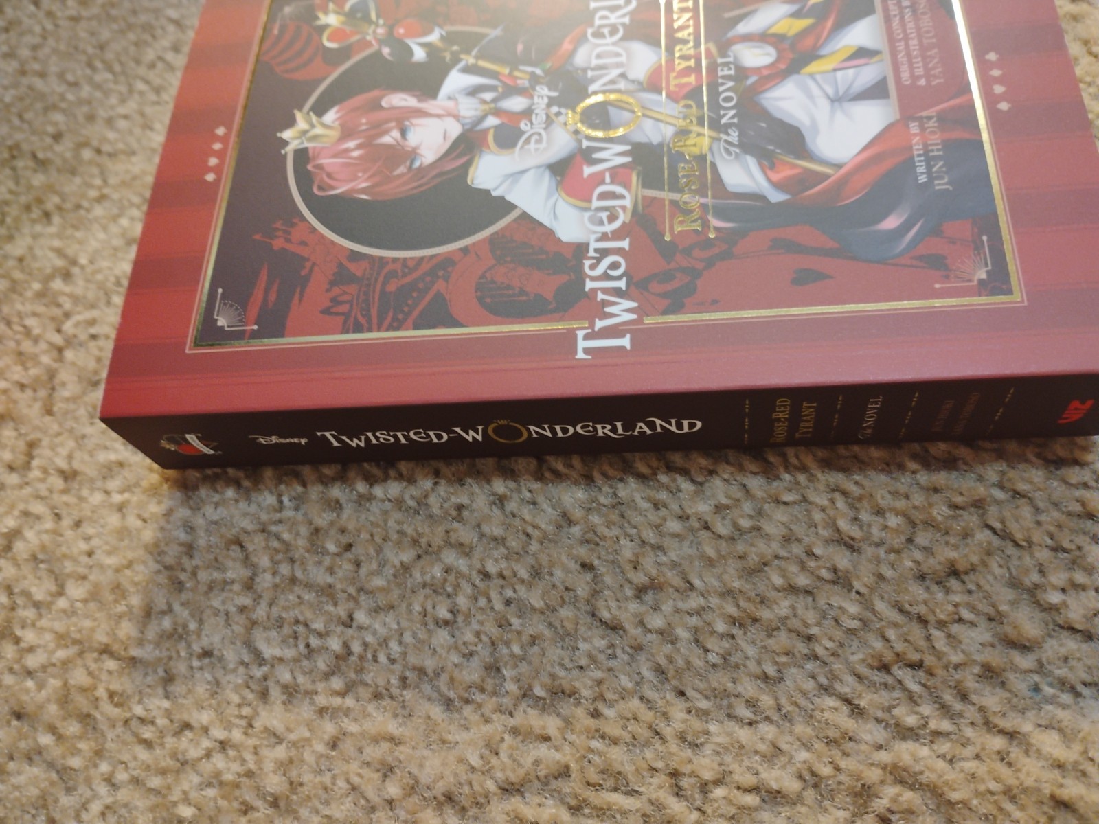 Disney Twisted-Wonderland Rose-Red Tyrant The Novel TPB VIZ Media LLC
