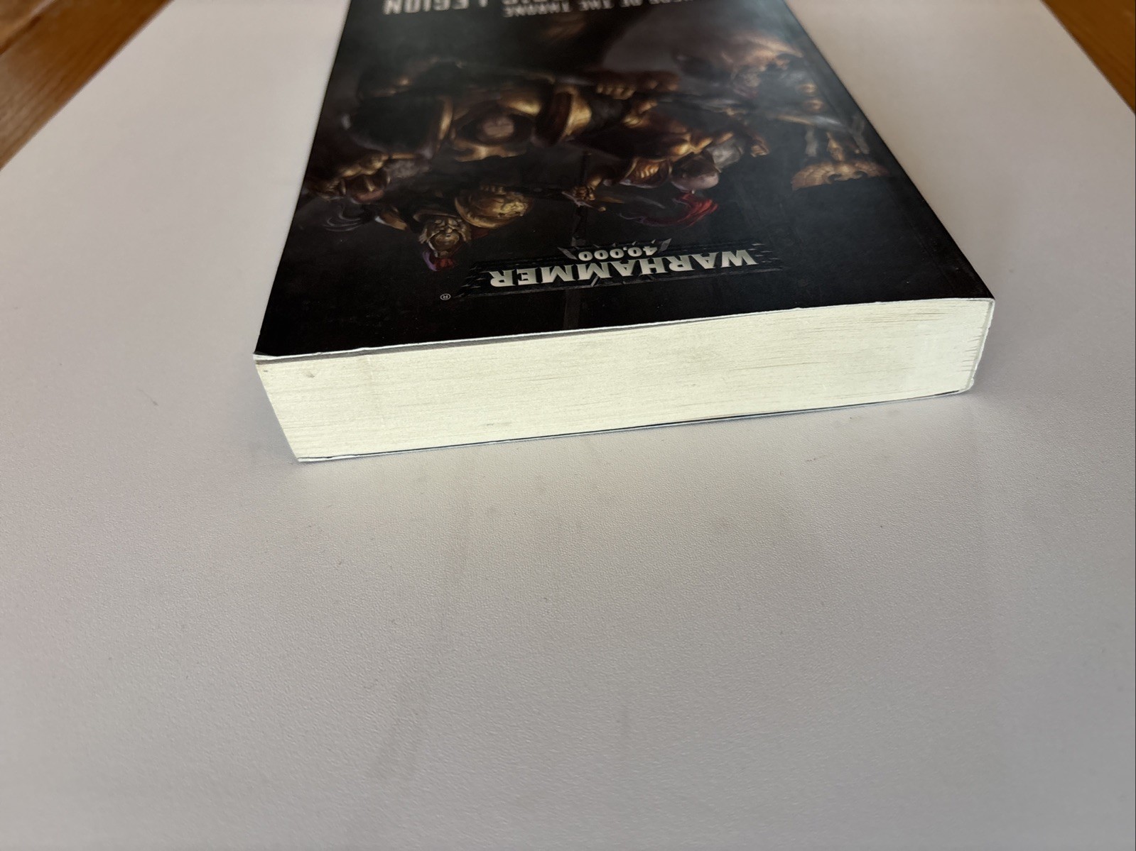 Warhammer 40K – Watchers of the Throne: The Emperor’s Legion – Chris Wraight PB