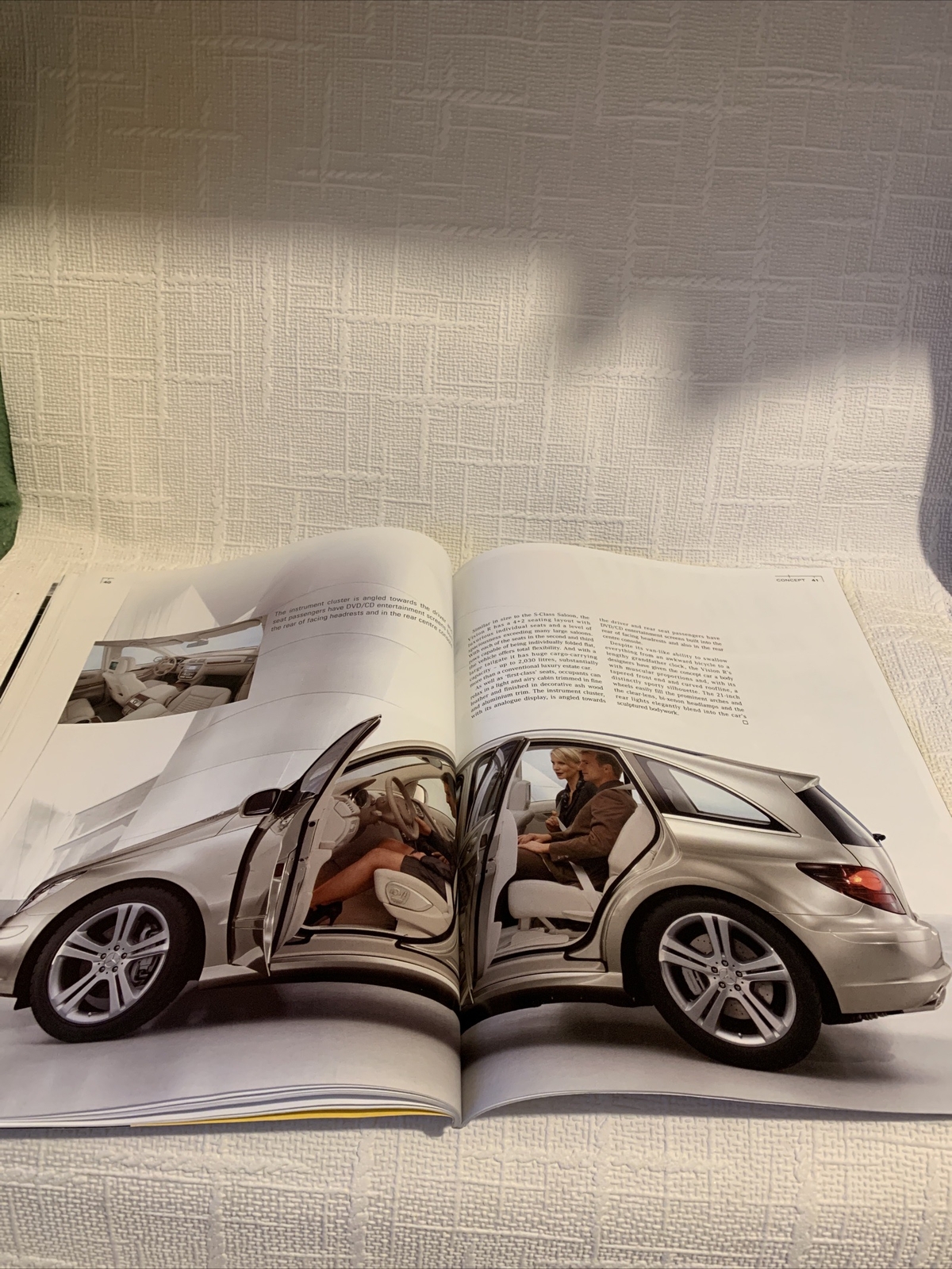 Mercedes Spring 2005 magazine SLR McLaren A-Class CLS Coupe 58 Pages Collectible