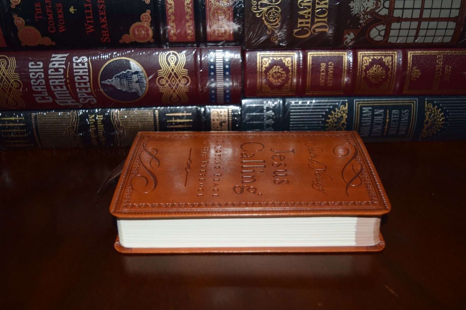Jesus Calling by Sarah Young Peace Brand New Deluxe Soft Leather Bound Edition