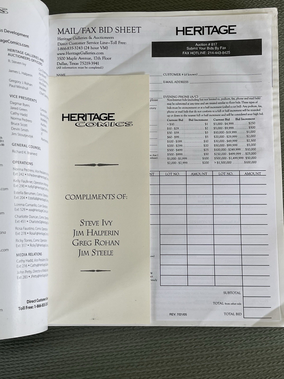 Heritage Comics Auctions August 2005 Signature Auction #817 Catalog, 588 pages