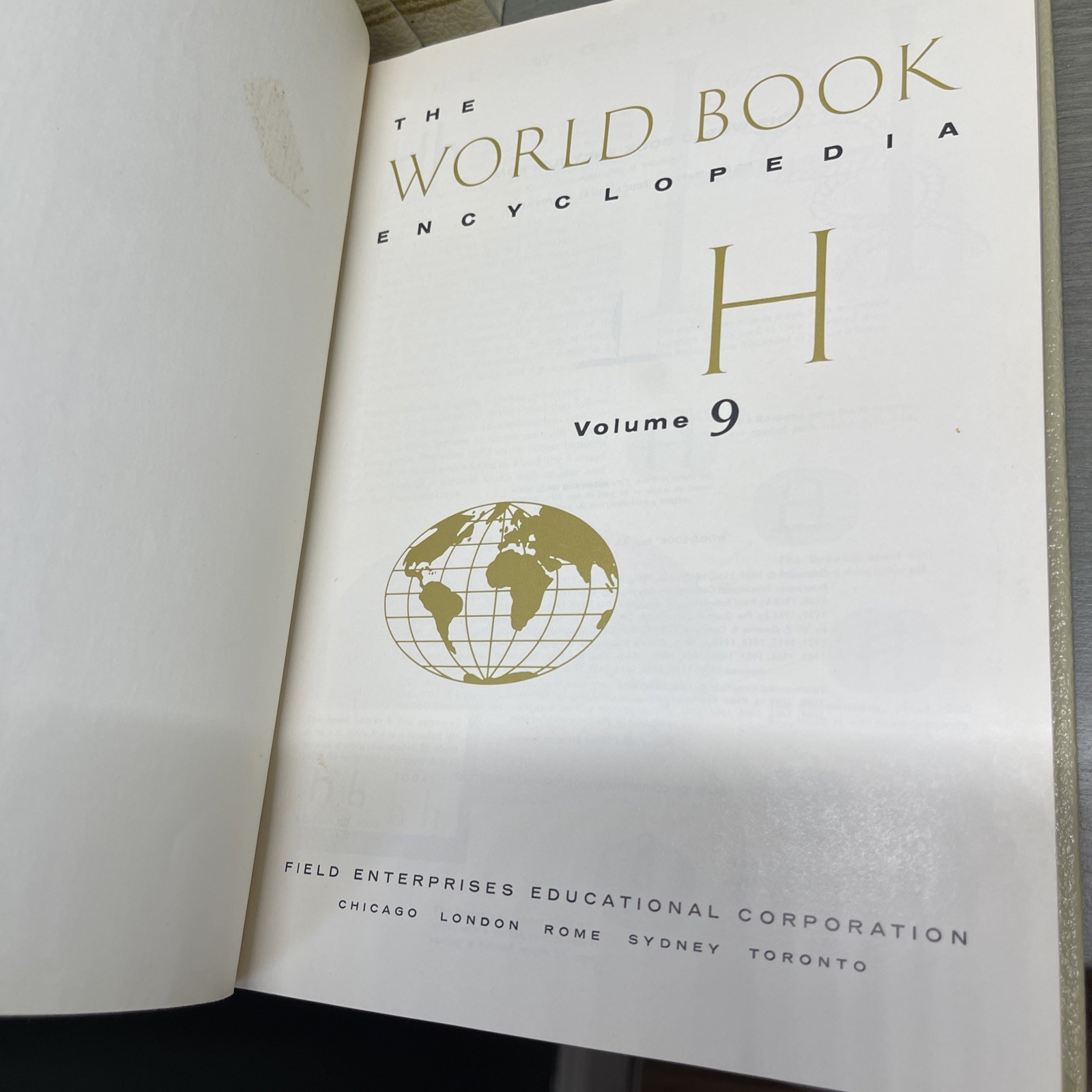 1970 📚THE WORLD BOOK ENCYCLOPEDIA Complete Set Volumes 1-20 A-Z CLEAN Vintage
