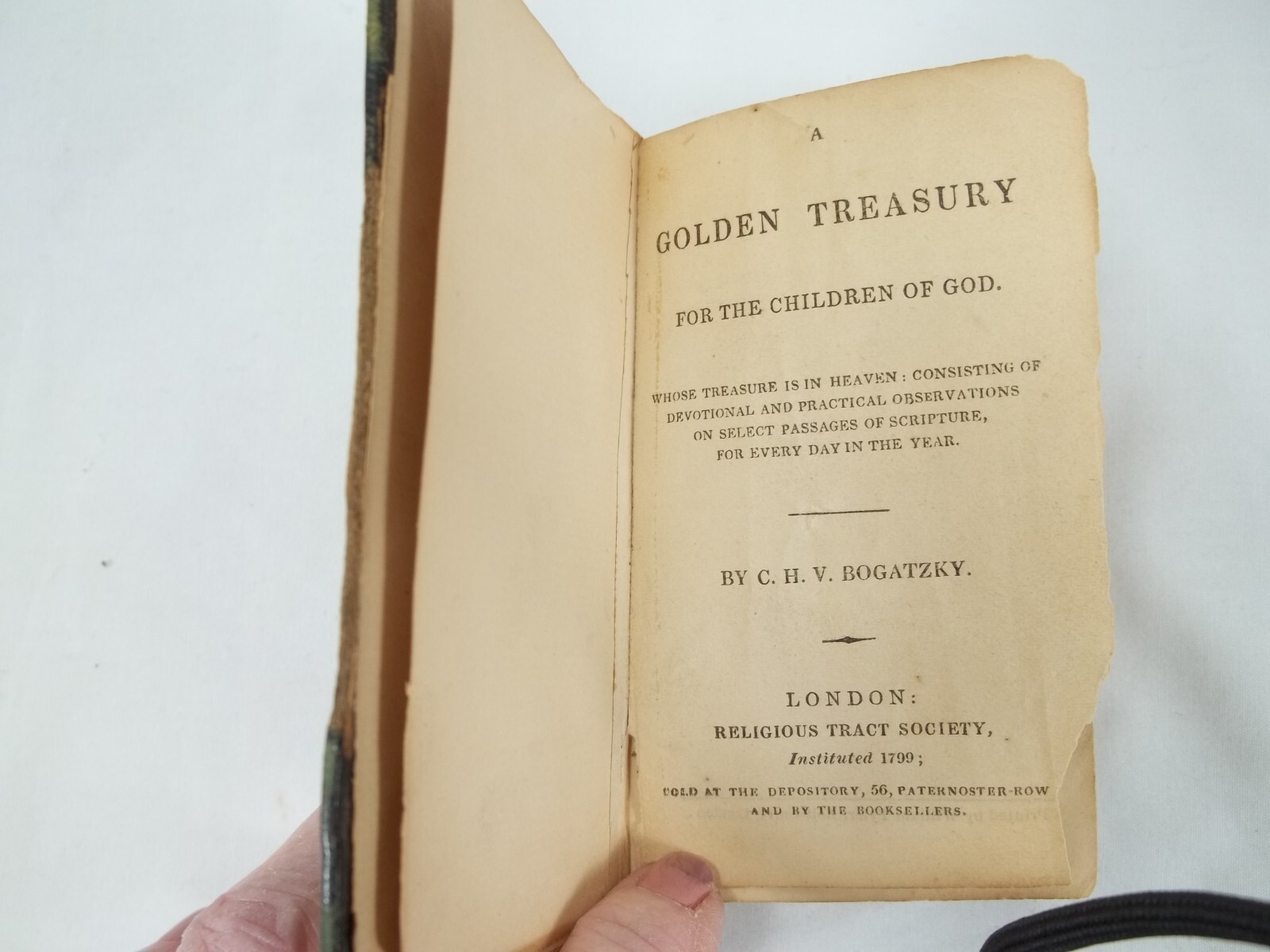 Bogatzy Golden Treasury For the Children of God 1799 Mini 431 Pages 4.24″ x 2.75