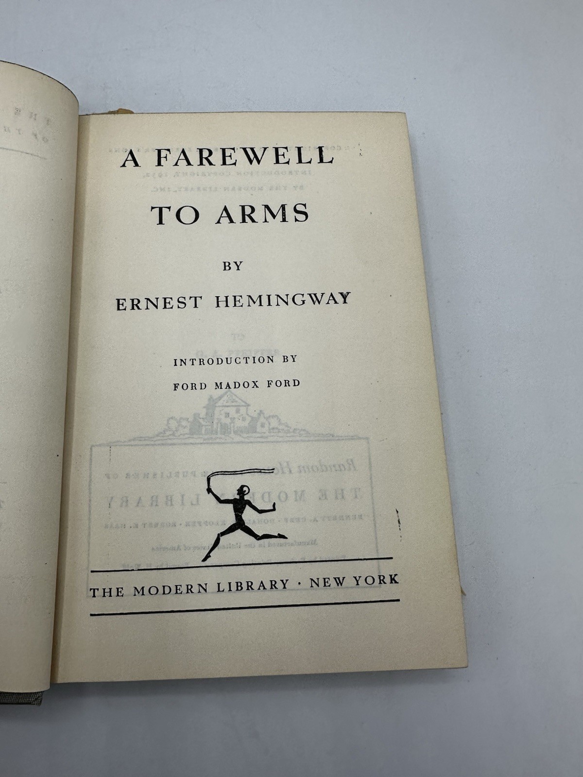 Ernest Hemingway A Farewell to Arms Modern Library HC w/ Dust Jacket