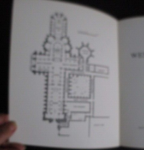 WESTMINSTER ABBEY ENGLAND Paperback Book 63 PAGES 8 X 9.5 INCHES 1990