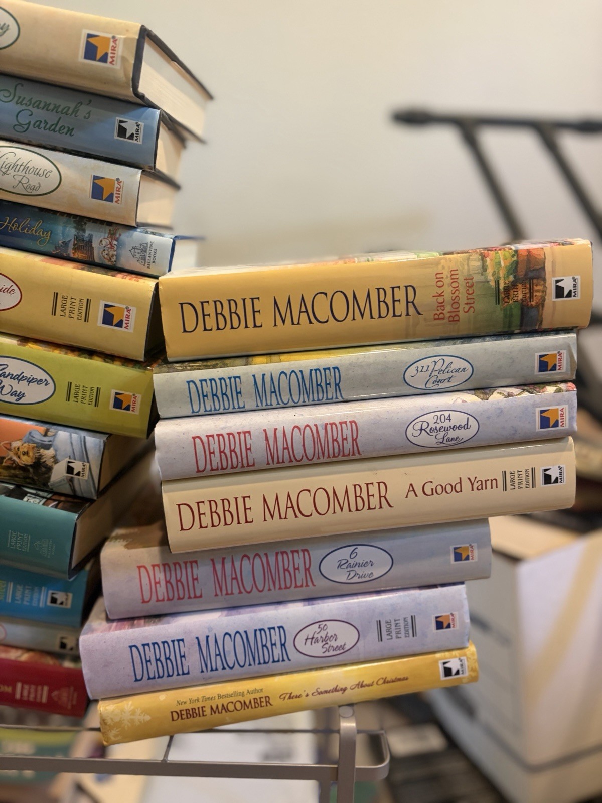 Debbie Macomber Hardcover Lot 18 Books Romance Bestseller Author